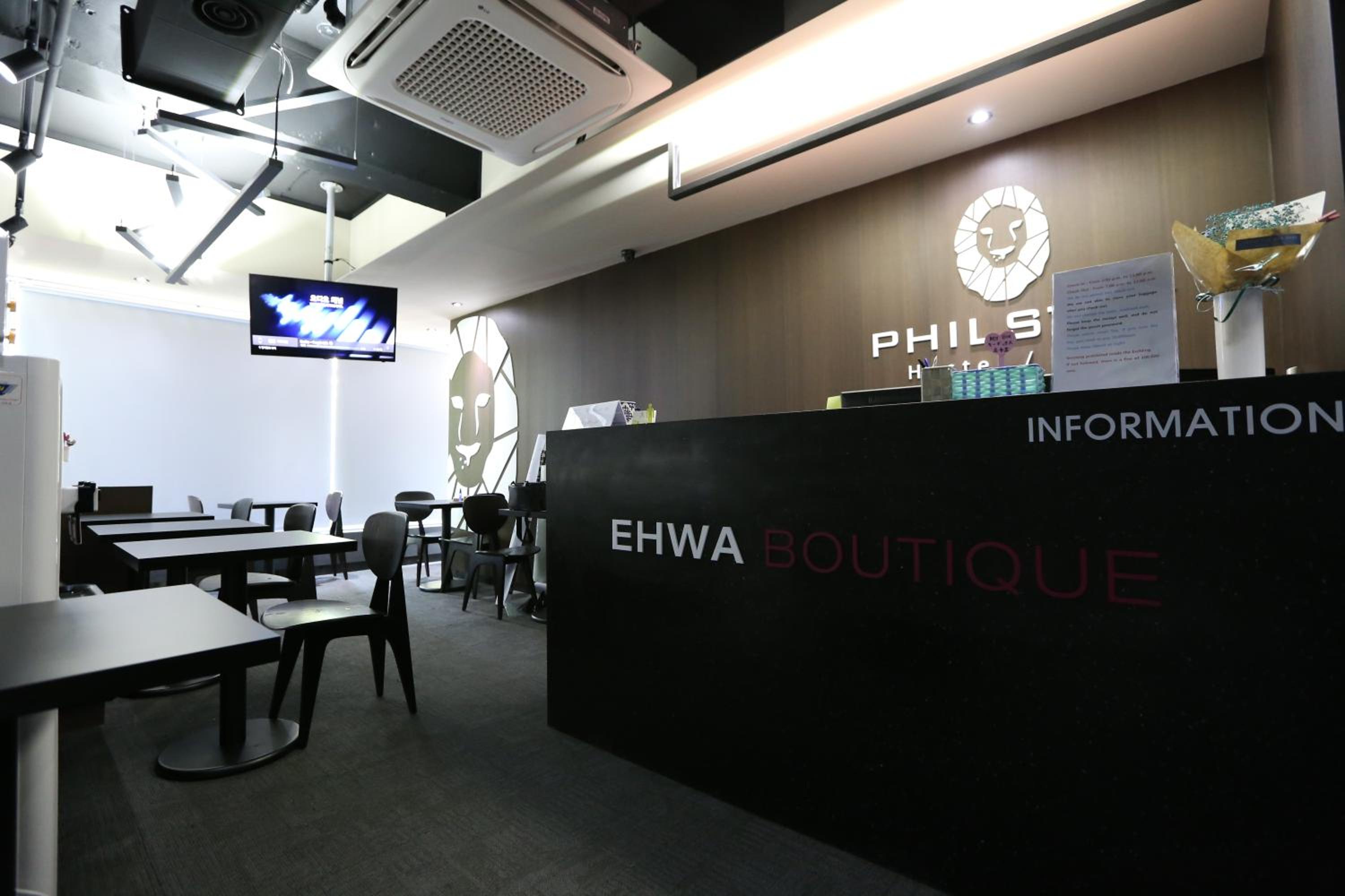 Philstay Ehwa Boutique – Female Only 3