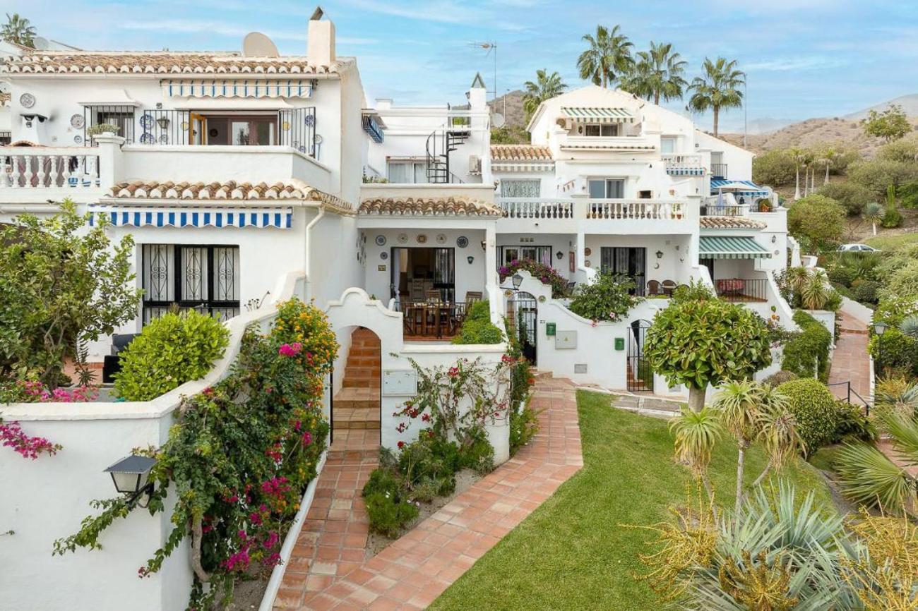 Casablanca 46 Oasis Properties view 2