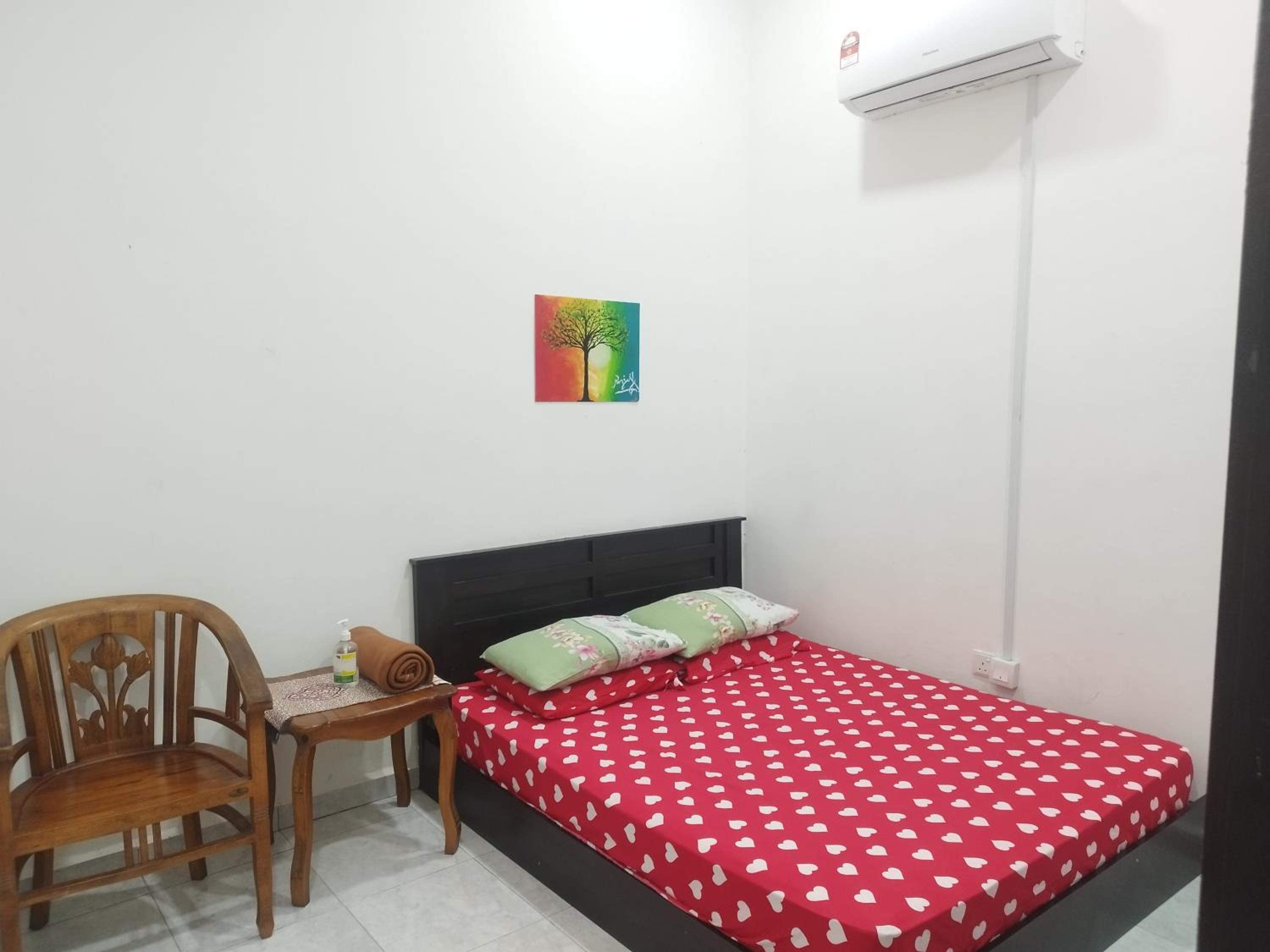Homestay Batu Pahat, BUSHRA photo 6