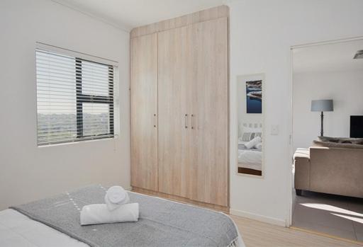 Luxury Beachfront Apartment in Big Bay- 2 bedroom view 3