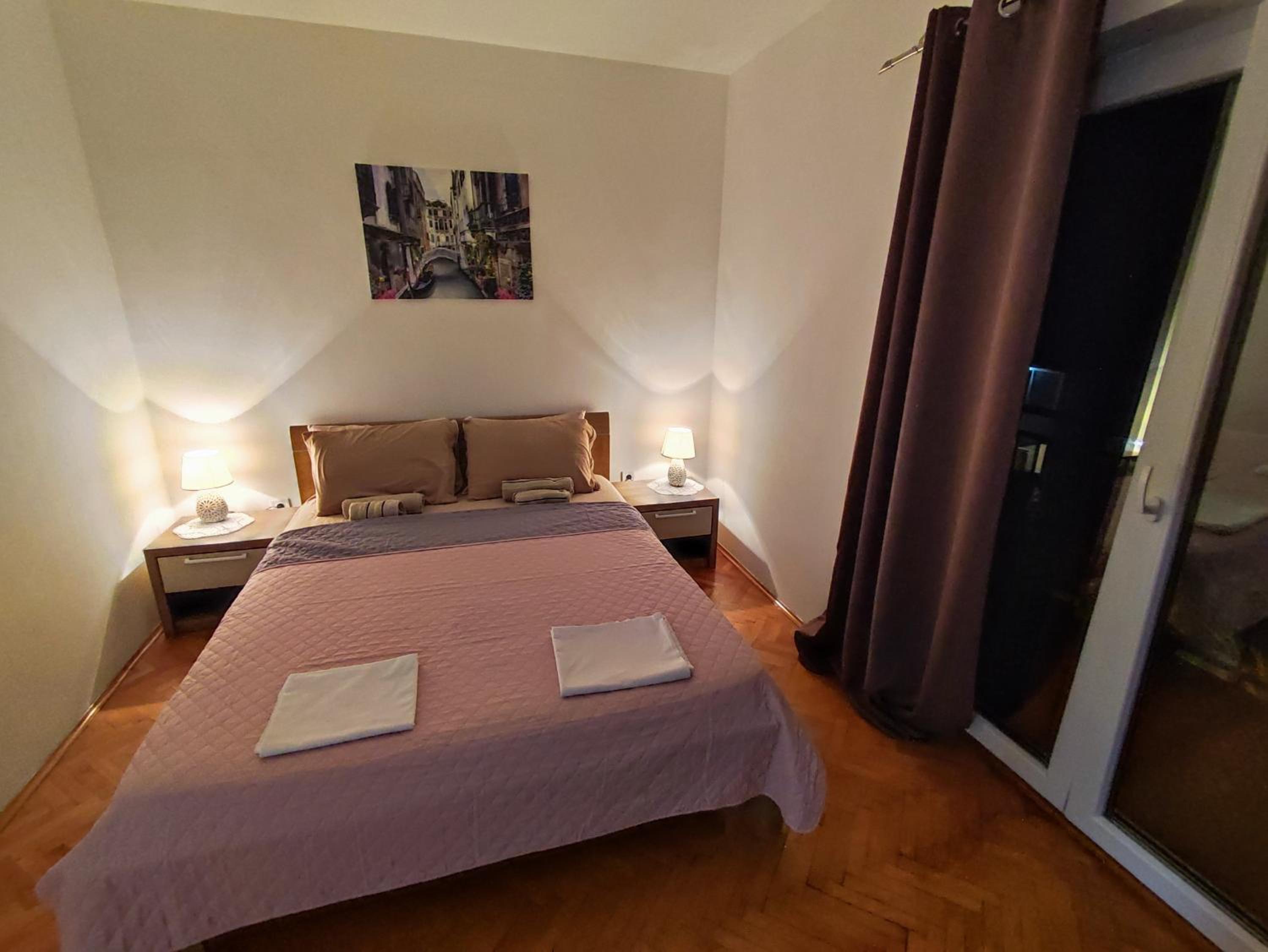 Sunrise Apartment