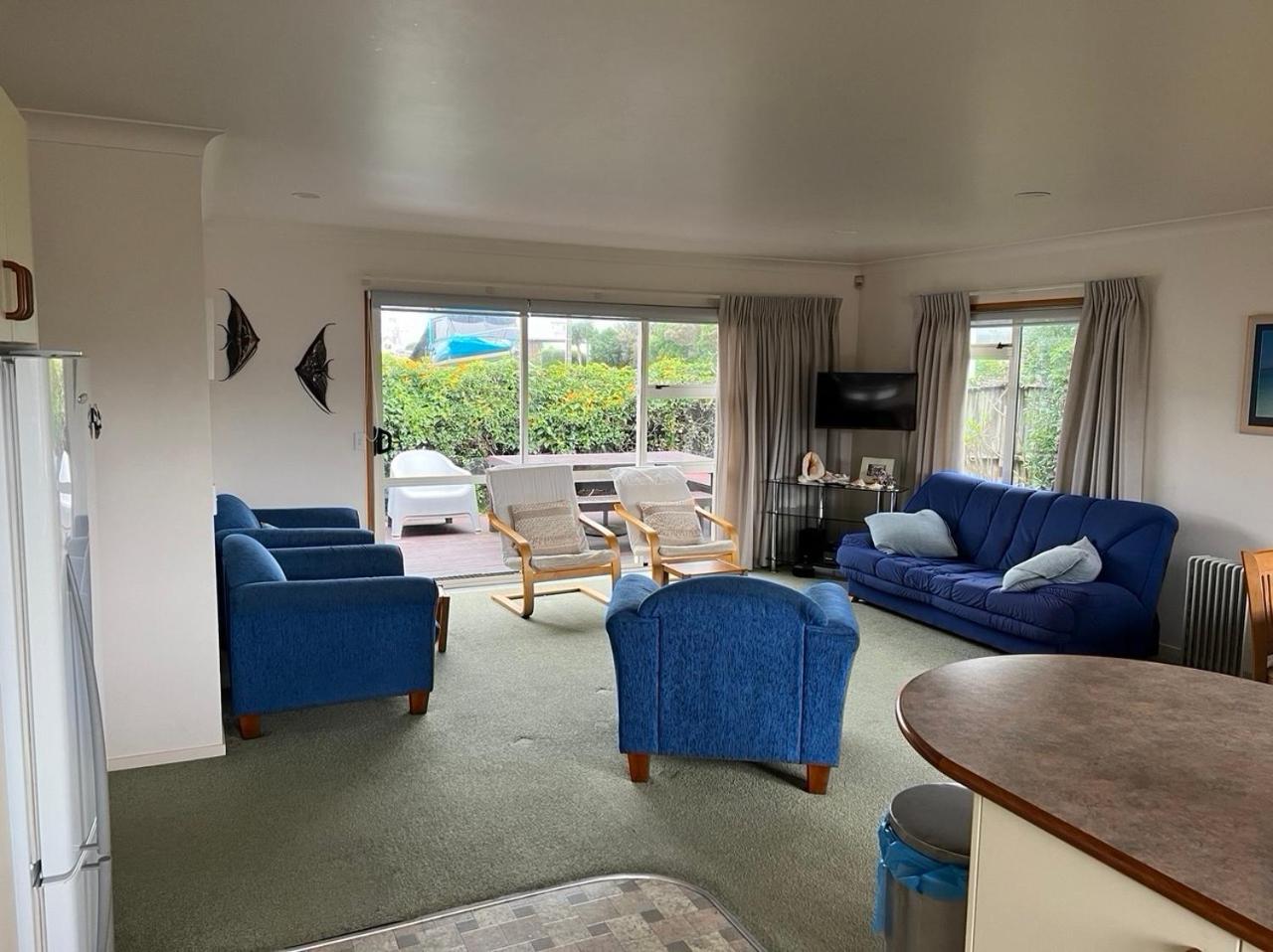 Baskervilla - Whangamata Holiday Home view 2