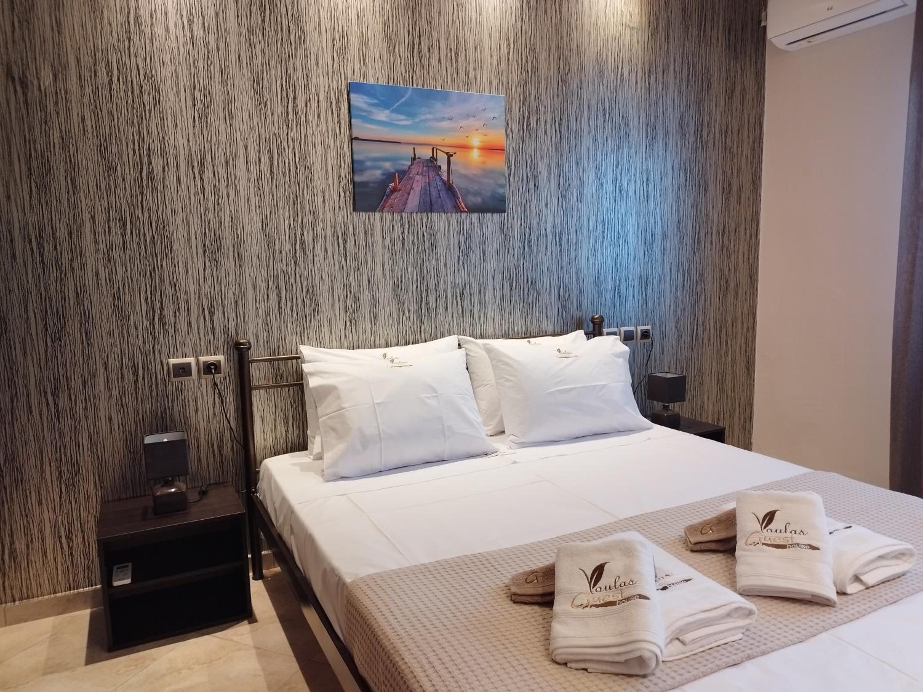 Voulas Guest House