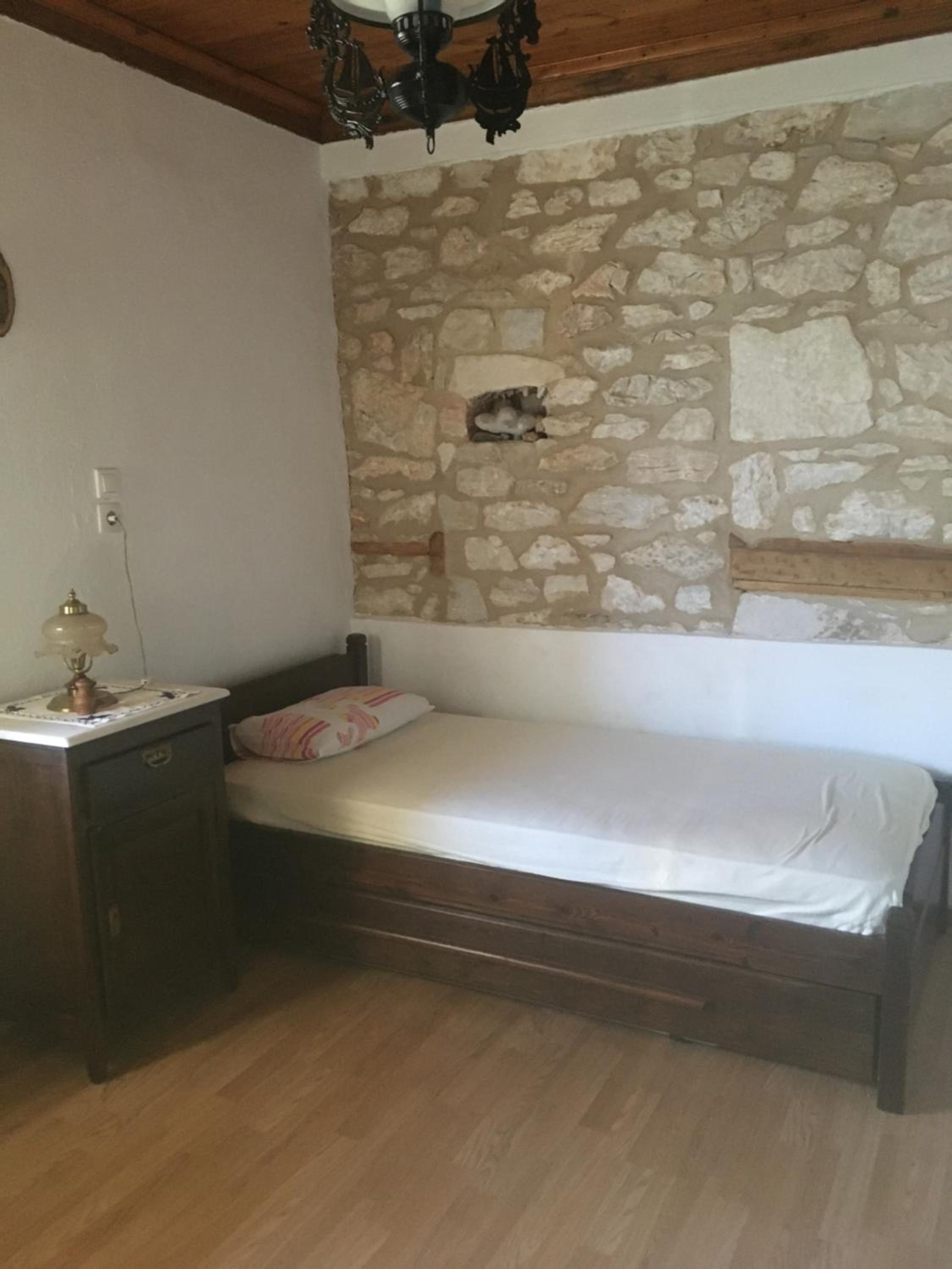 Susanna Home