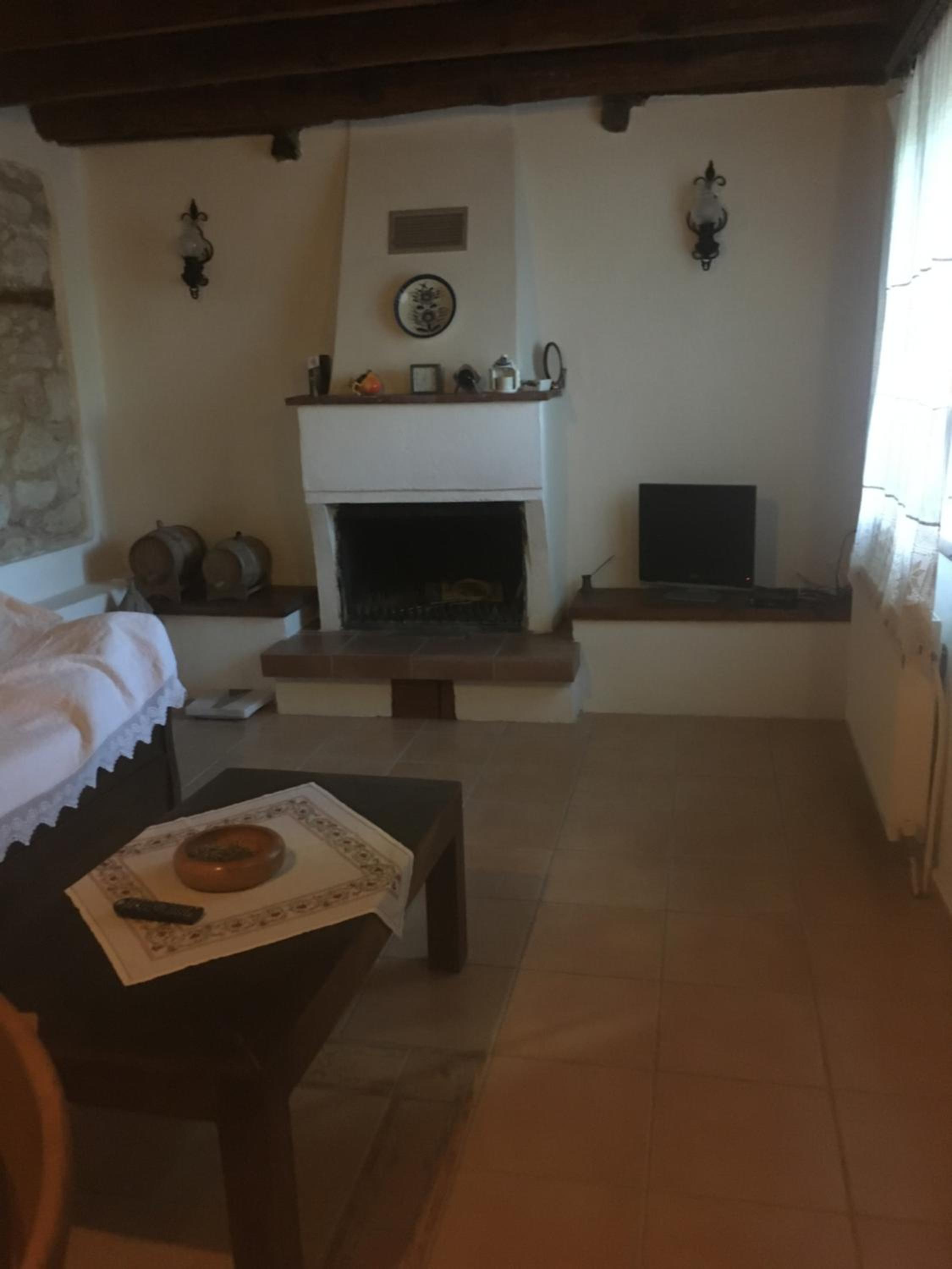 Susanna Home