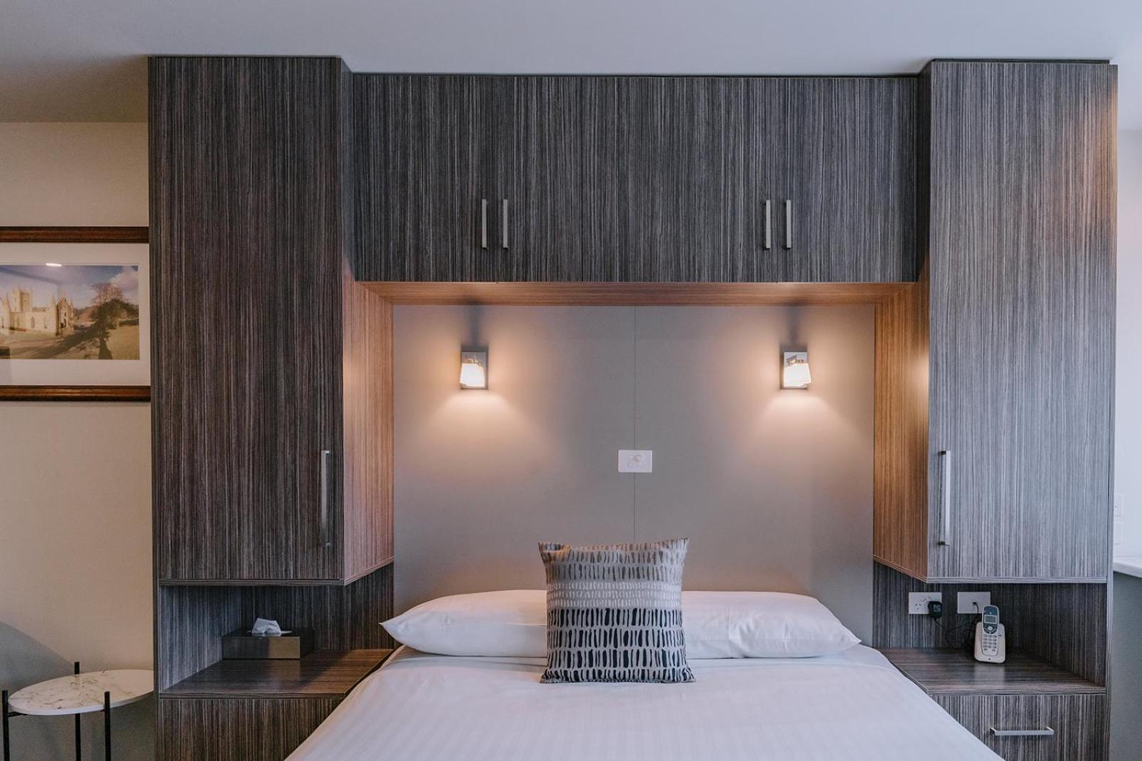 429 Apartments & Suites