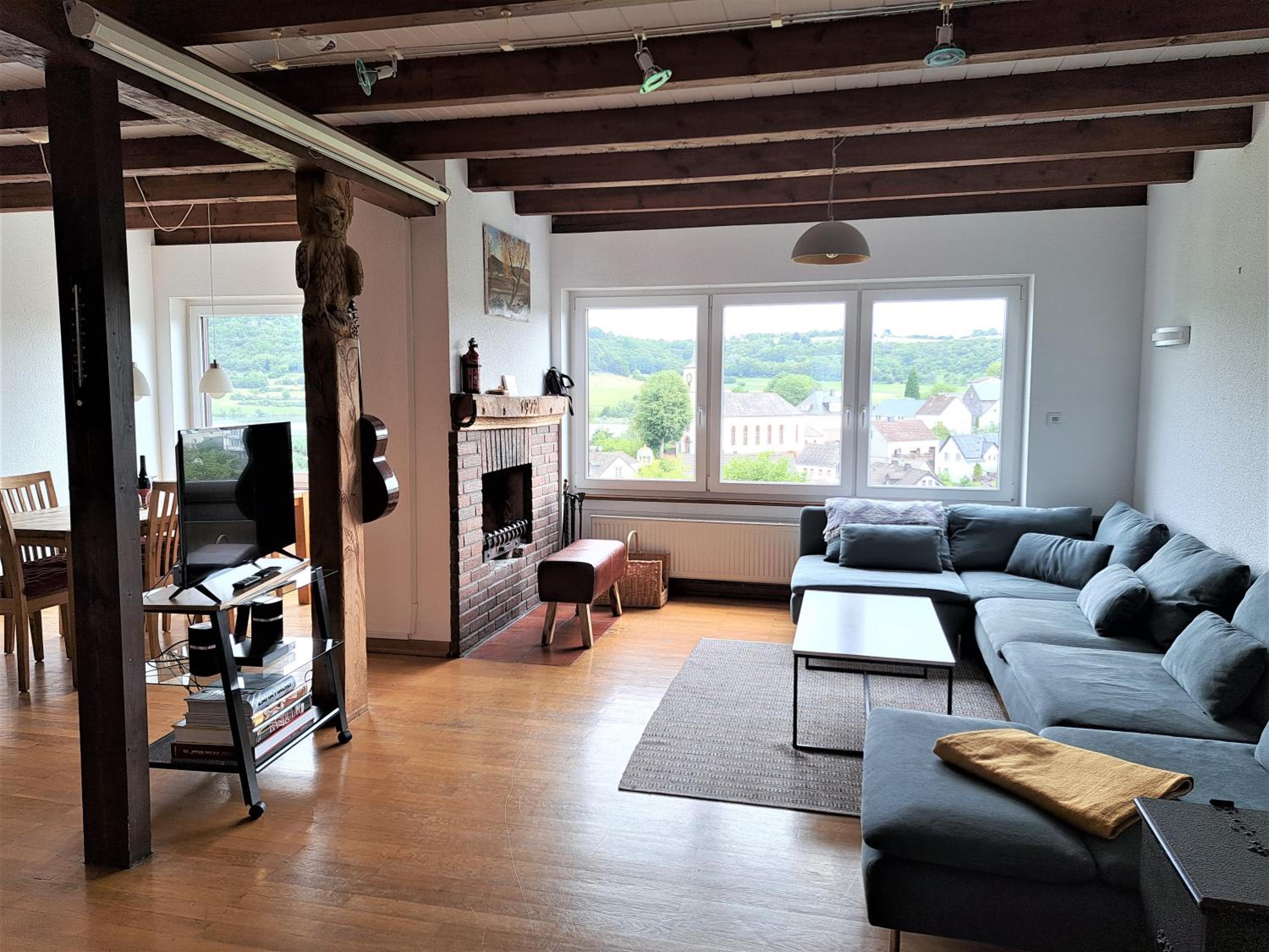 Haus mit idyllischem Seeblick