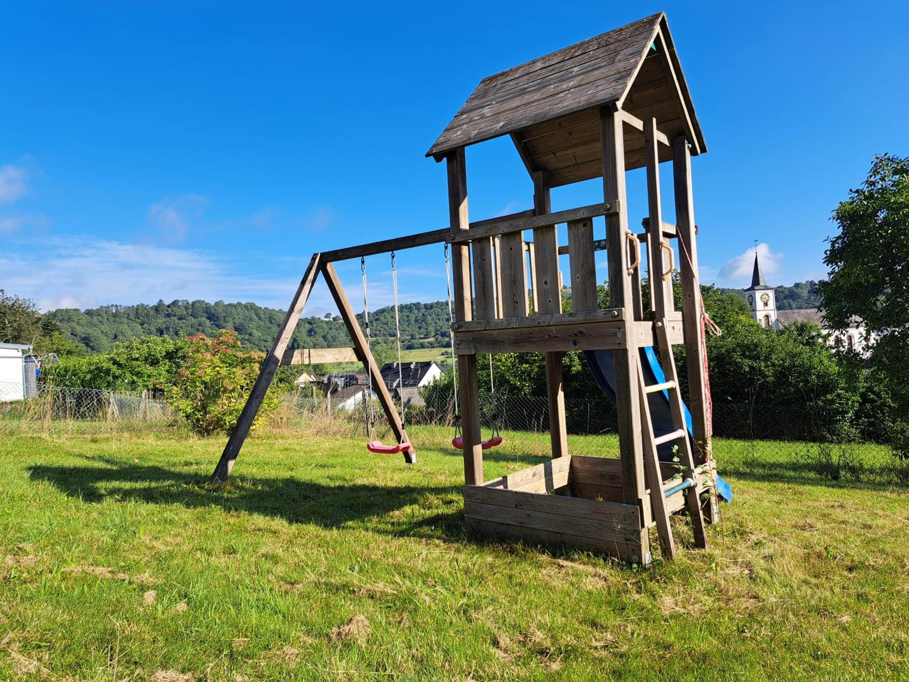 Haus mit idyllischem Seeblick