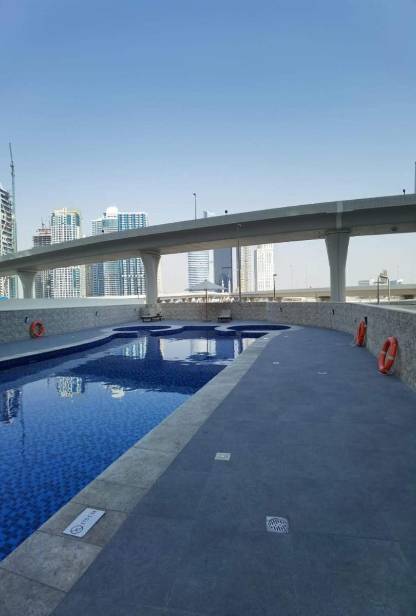 Beautiful 2 Bedrooms + Hall Rental Unit in Marina Escan807