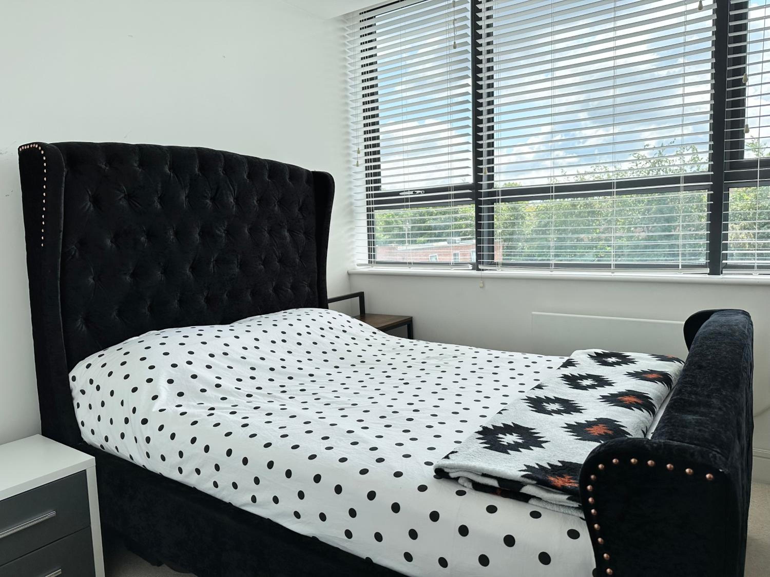 Comfort Stay Apartment in the heart of Haywards Heath view 5