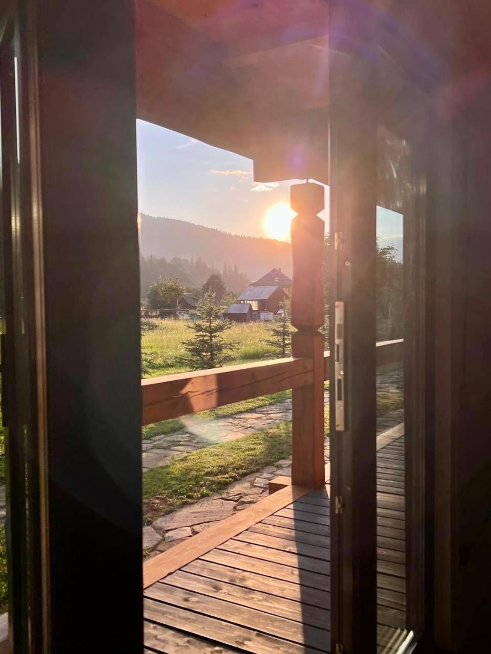 Chalet PidStromom view 3