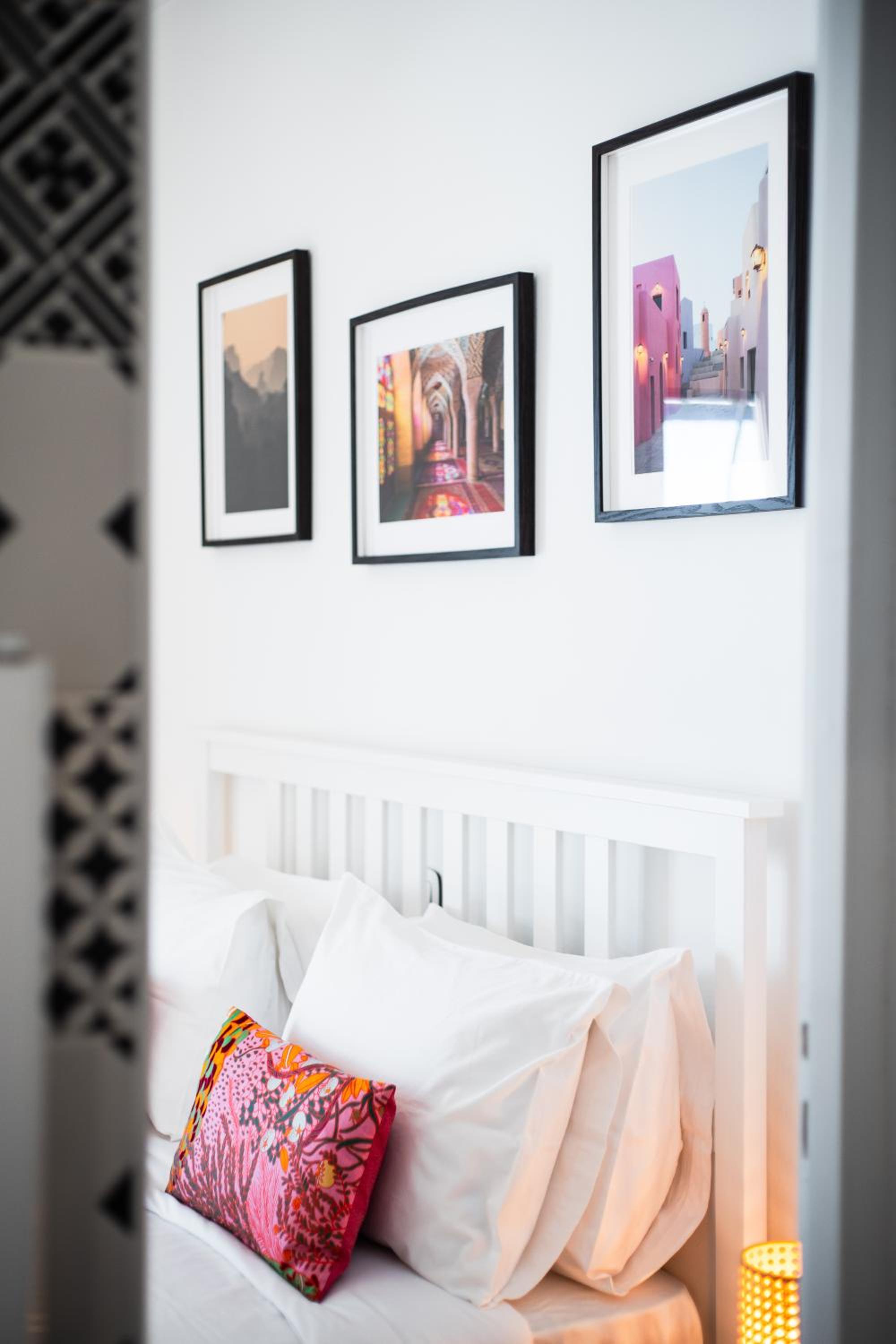 Modern Apartment, Short Walk to Acropolis Sites