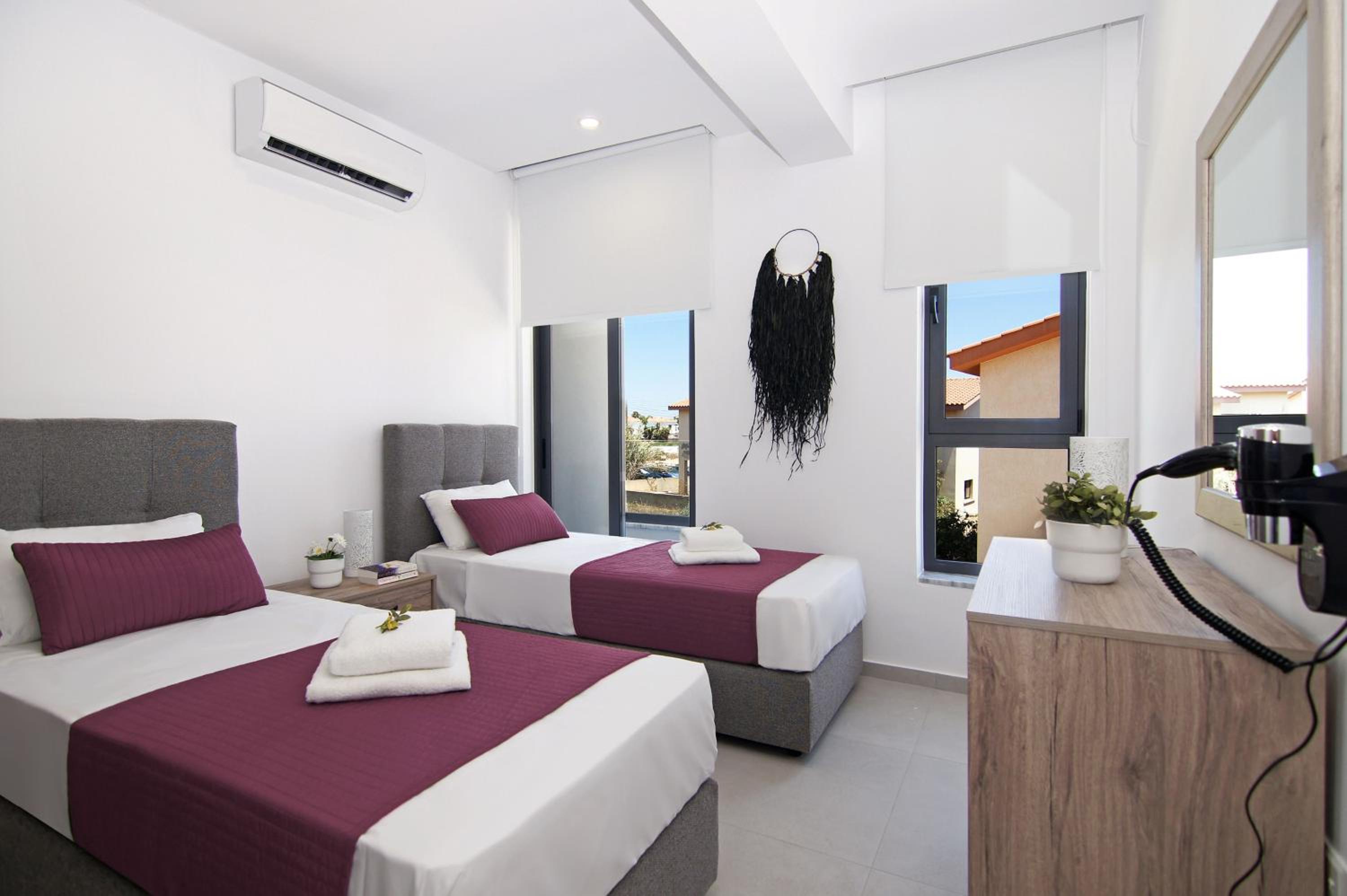 Votsalo Villa - 30m from Med Sea