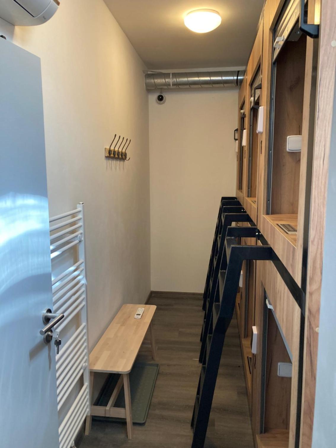 Capsule hostel Erbenova