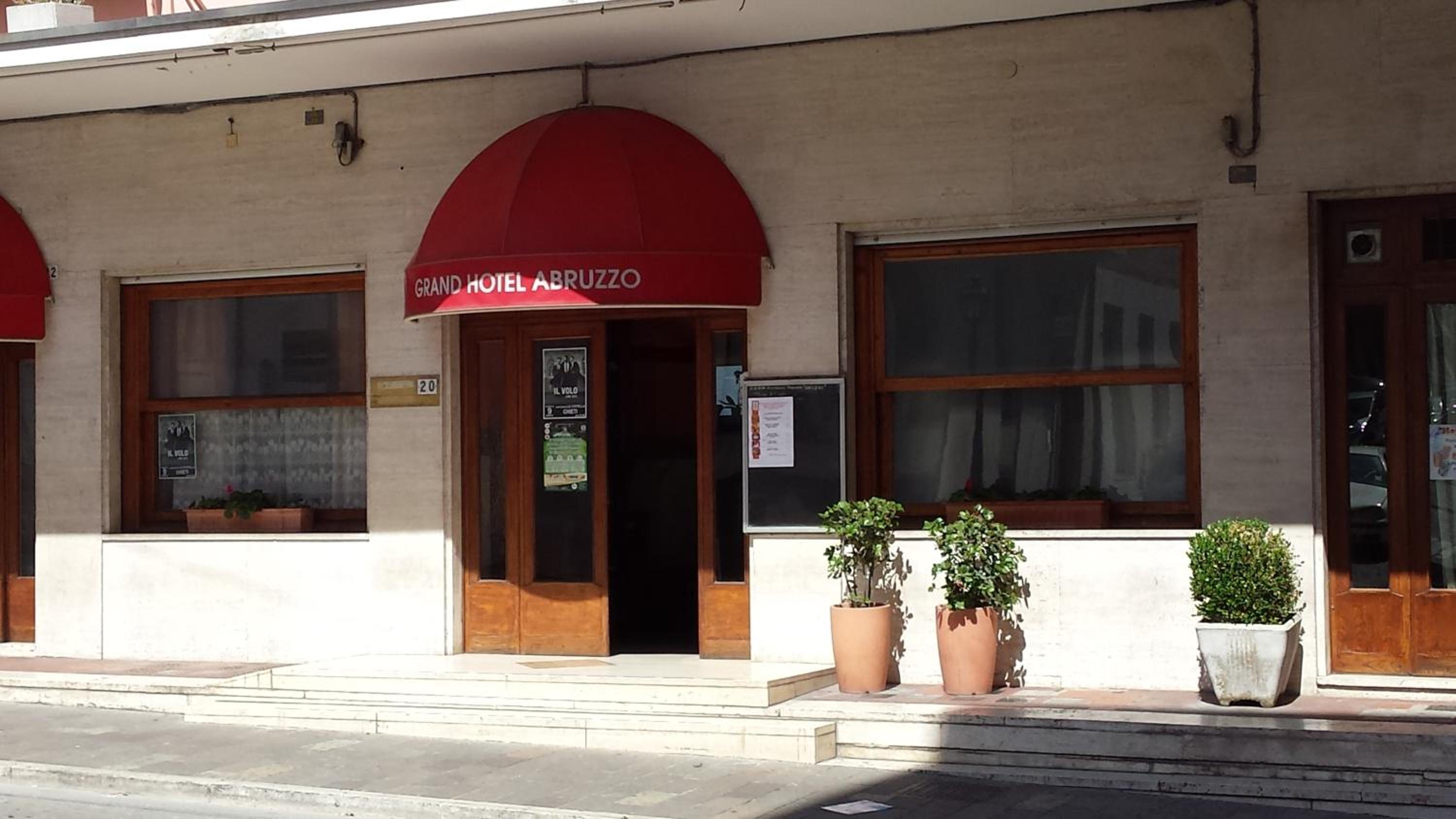 Hotel Grande Albergo Abruzzo - Image 1