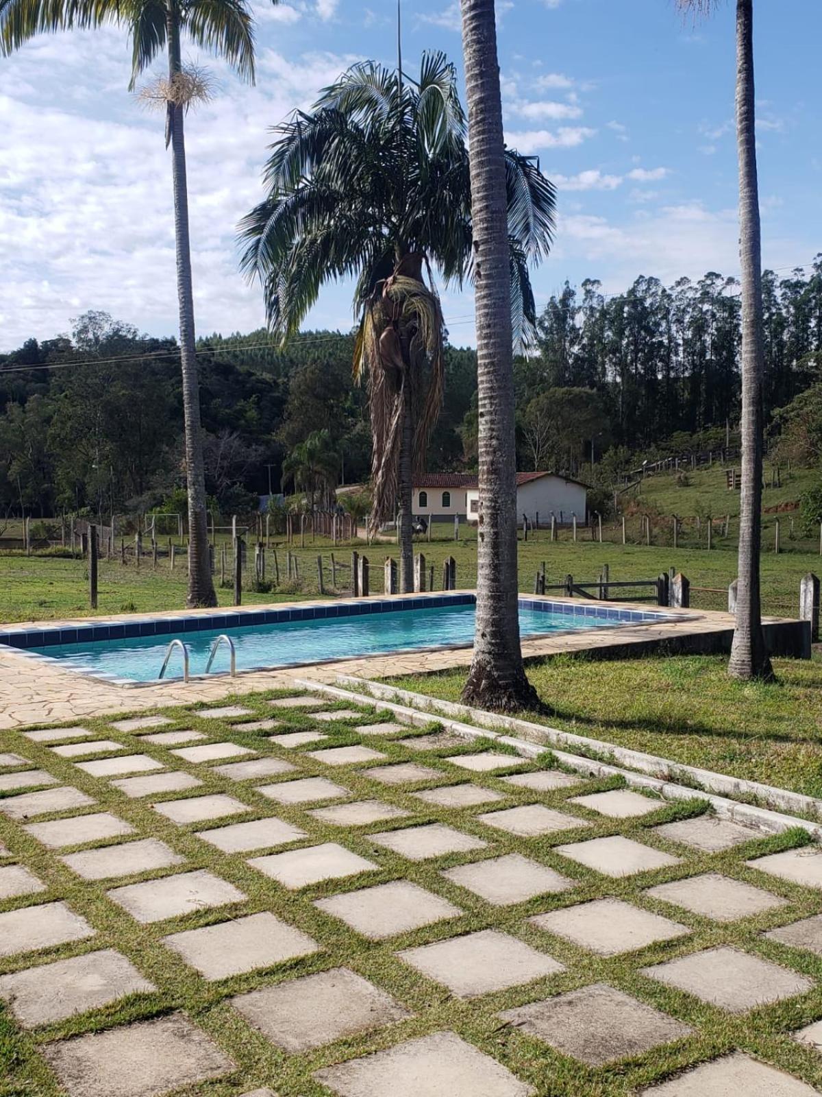 Sitio Chacara temporada Lindoia Villa Vale