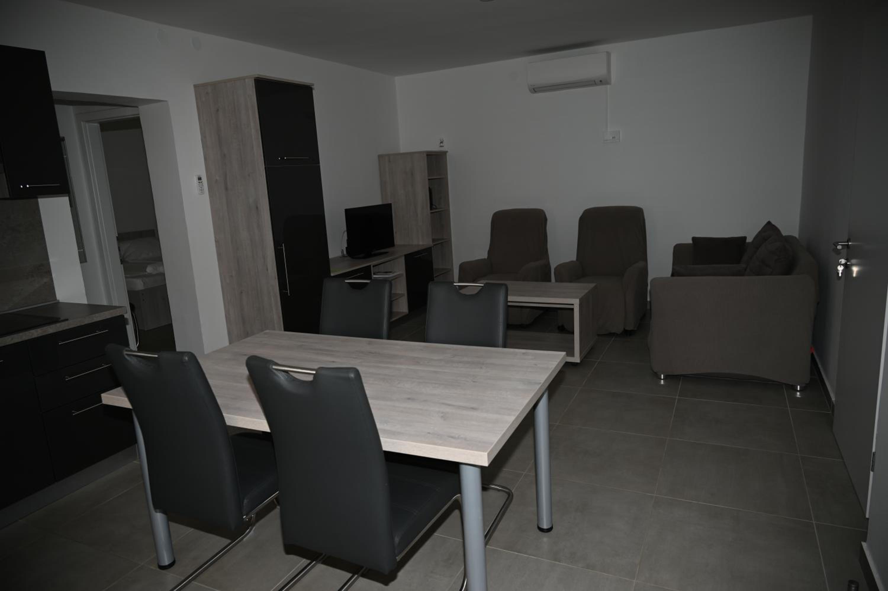 Photo 40