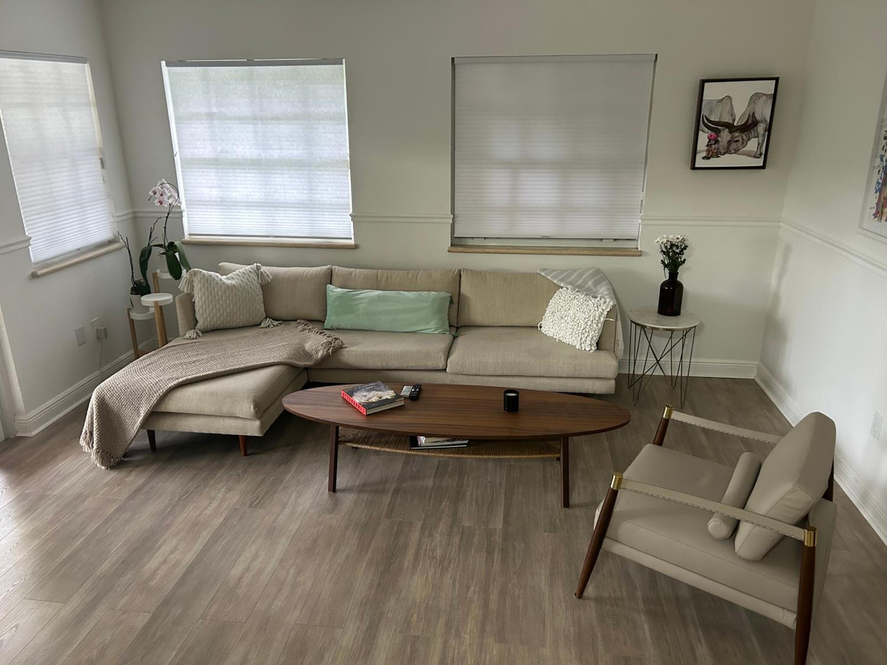 Amazing 3-bedroom modern home in Coral Gables area