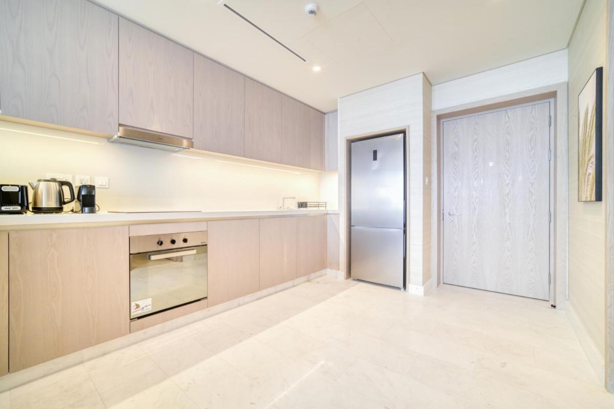 The Palm Tower, Palm Jumeirah - Mint Stay