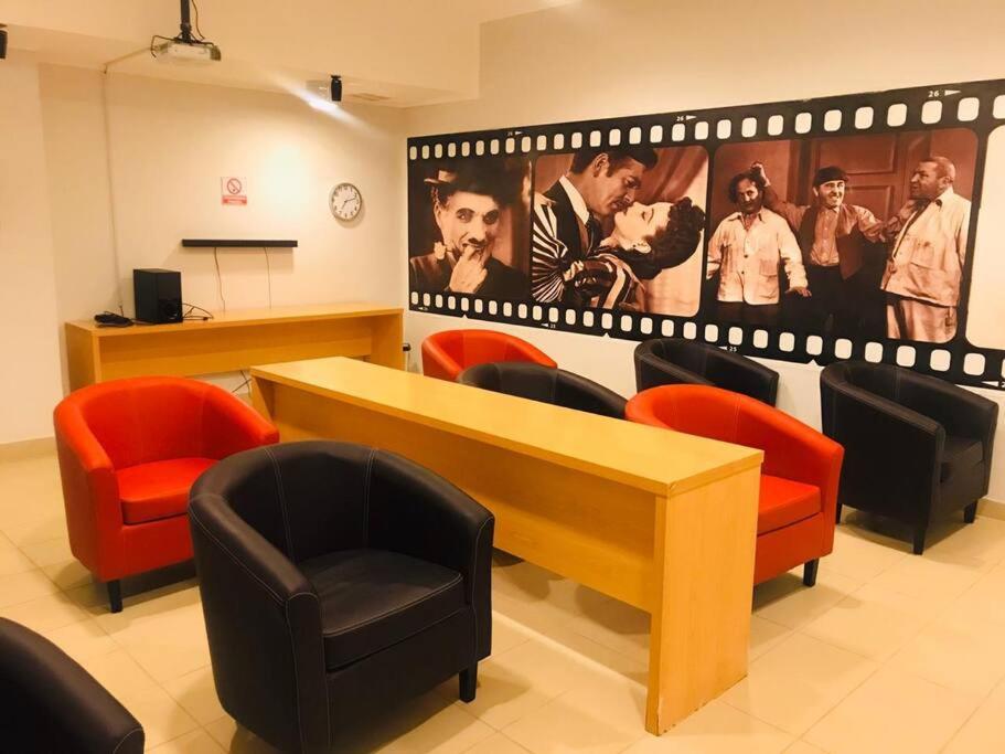 lounge