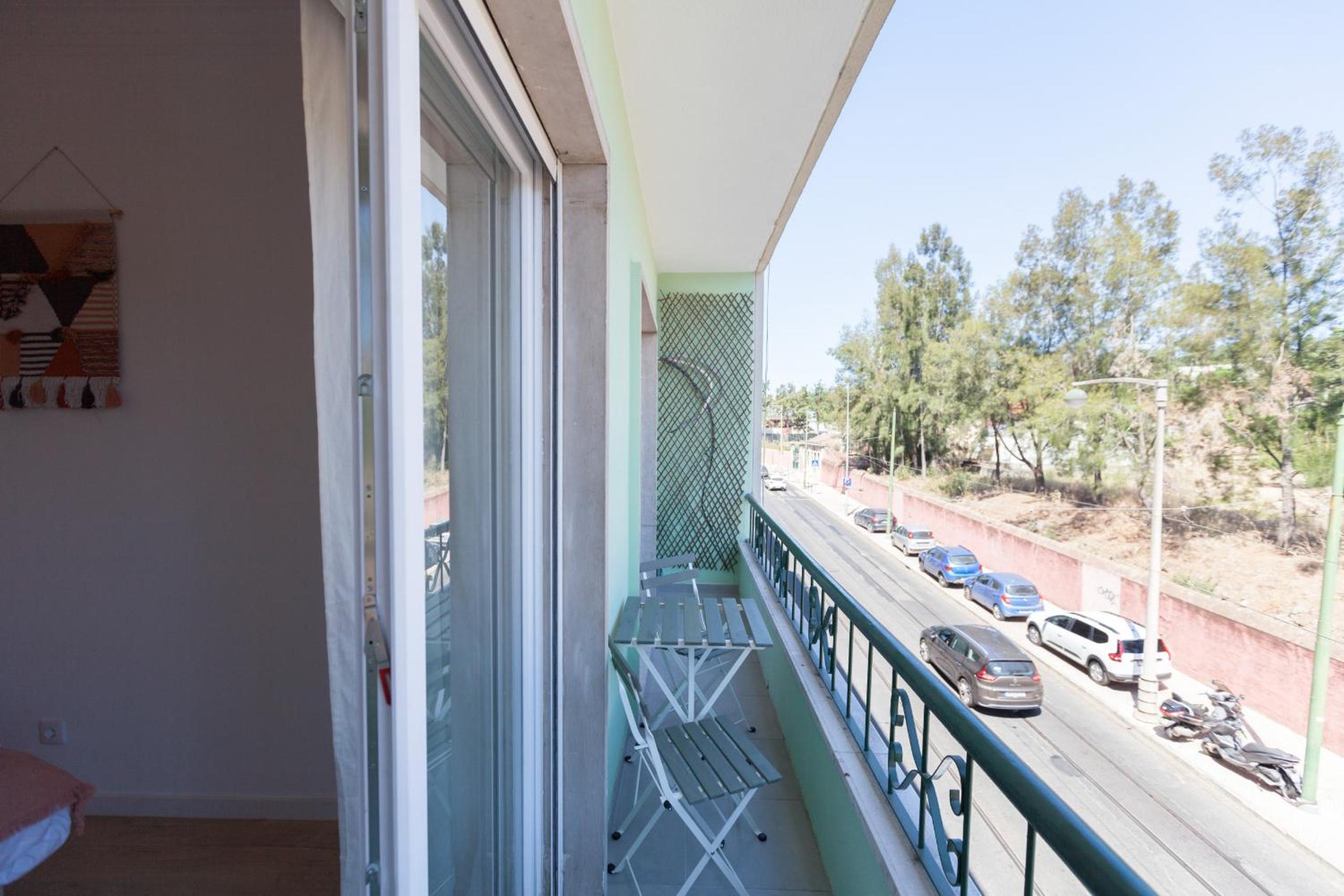FLH Alcântara Comfy Flat with Balcony view 2