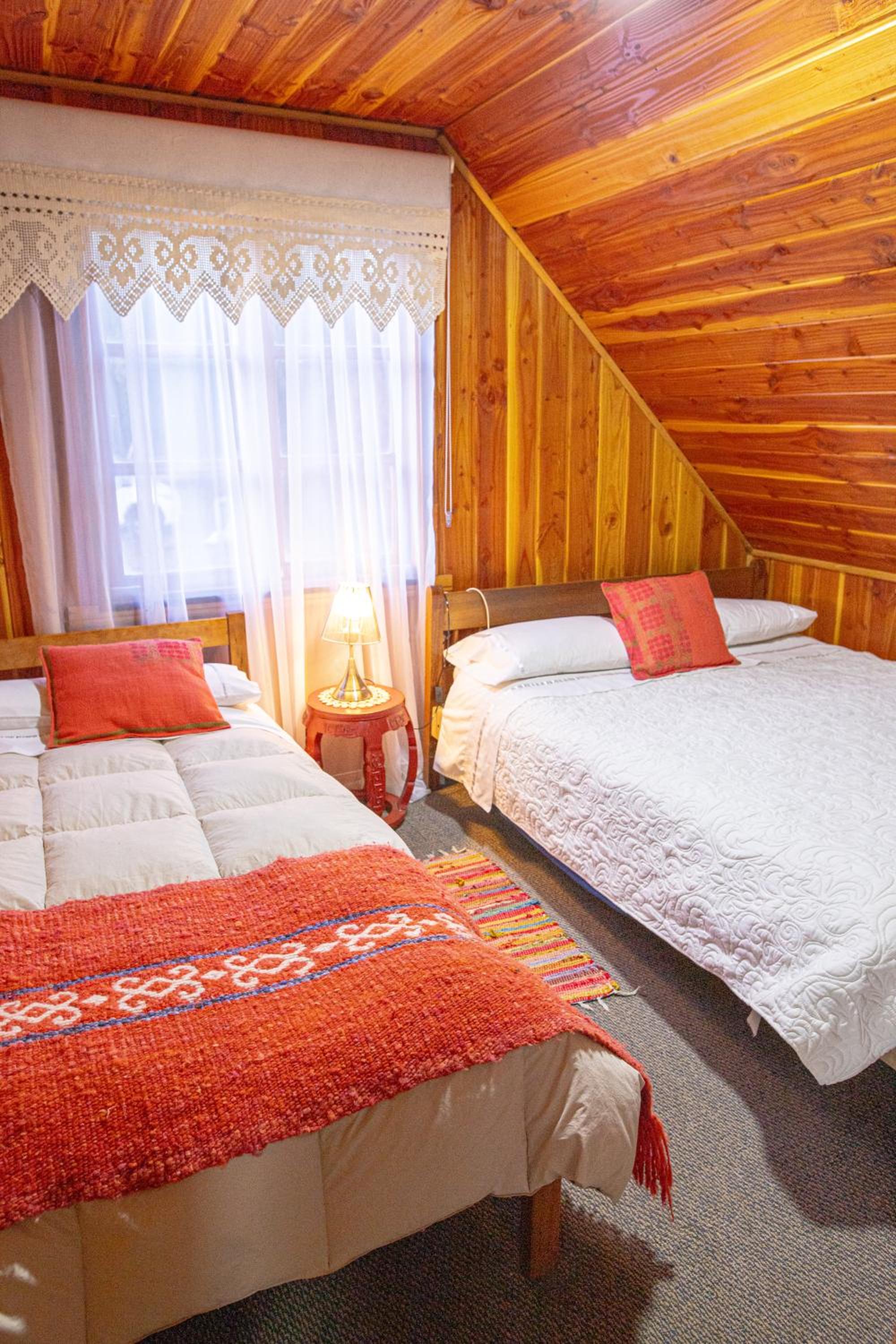 Hostal La Casita del Bajo