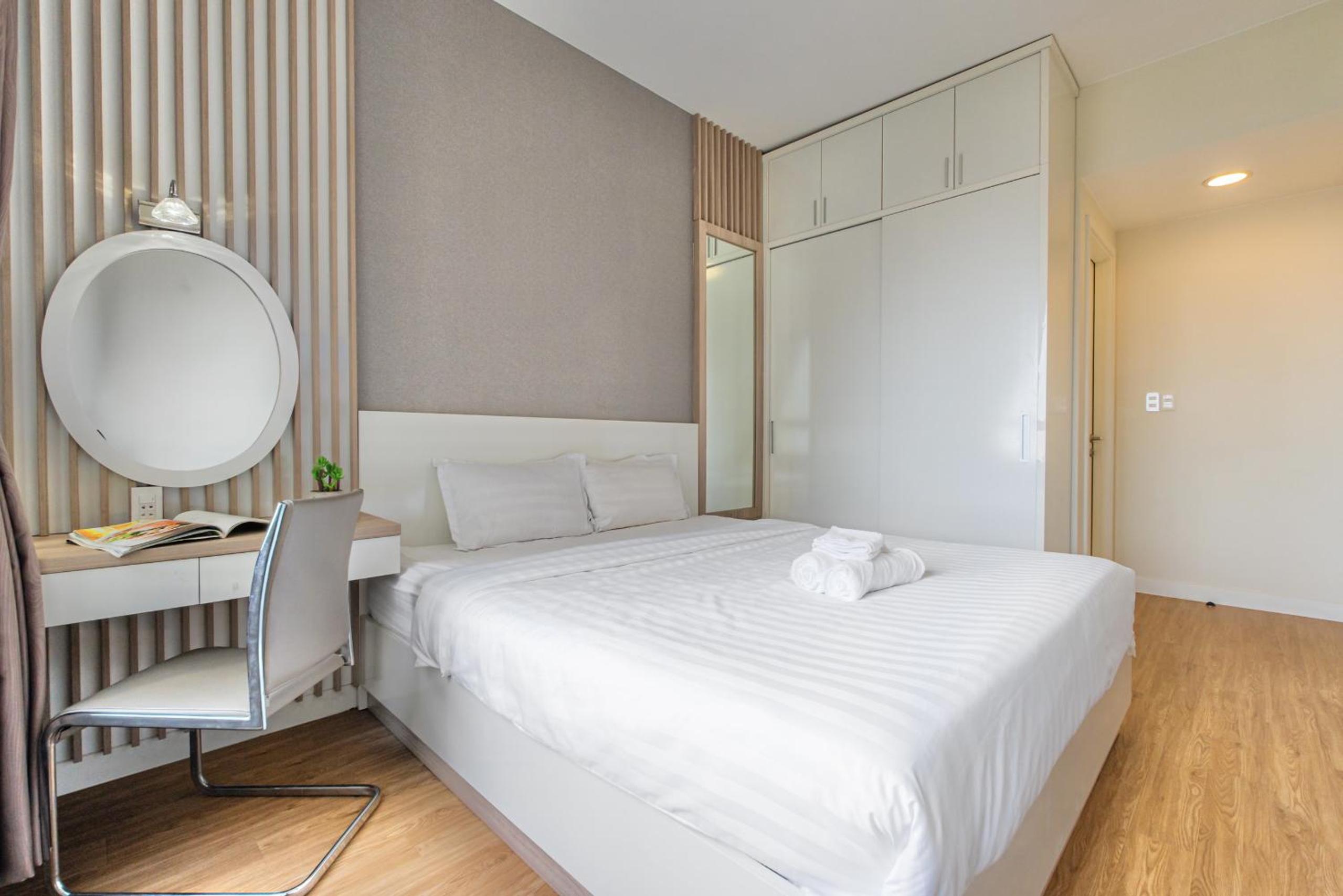 ambiHOME 2BR 2WC in Masteri Thao Dien District 2