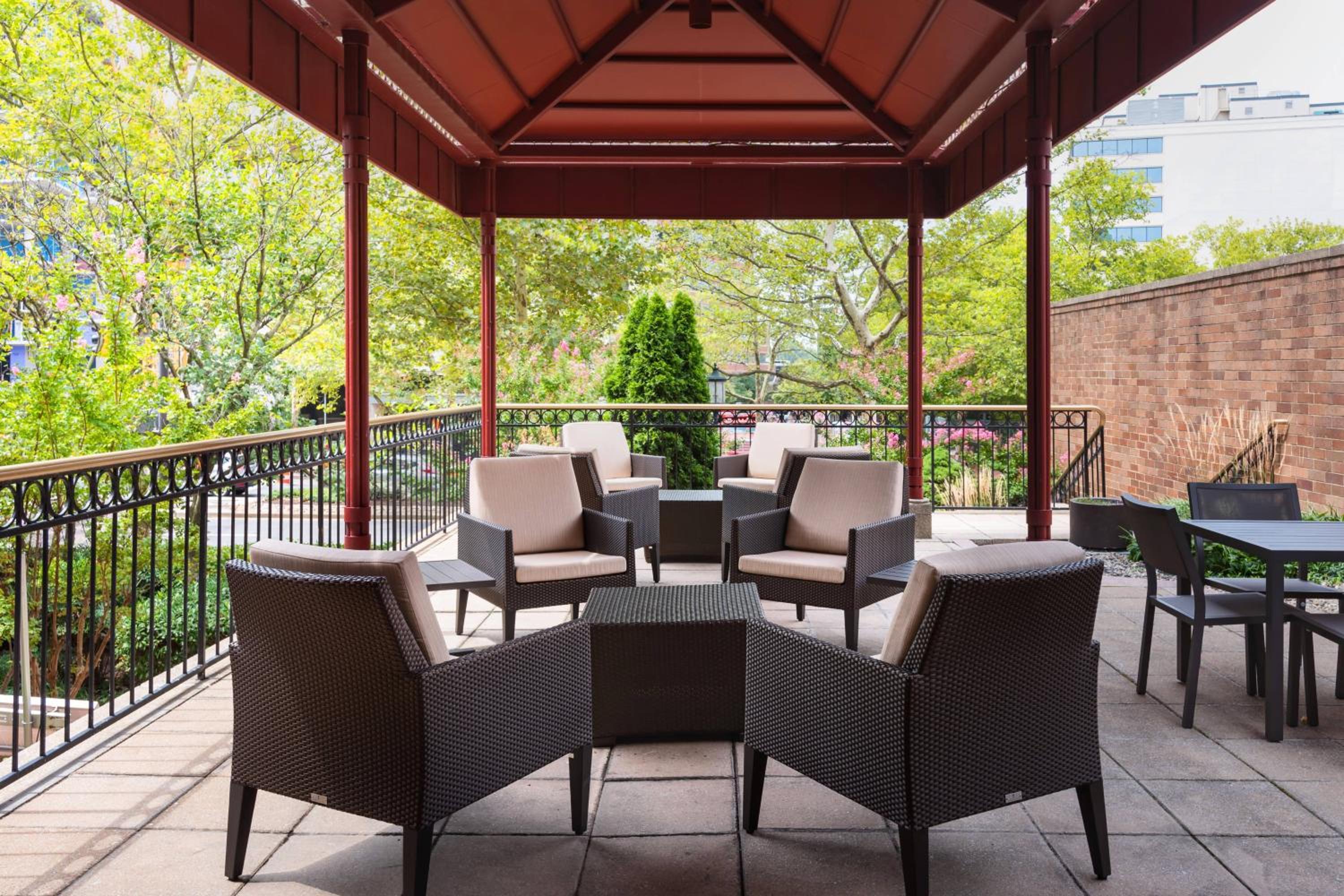 Washington DC Vacations - Residence Inn Bethesda Downtown - Property Image 4