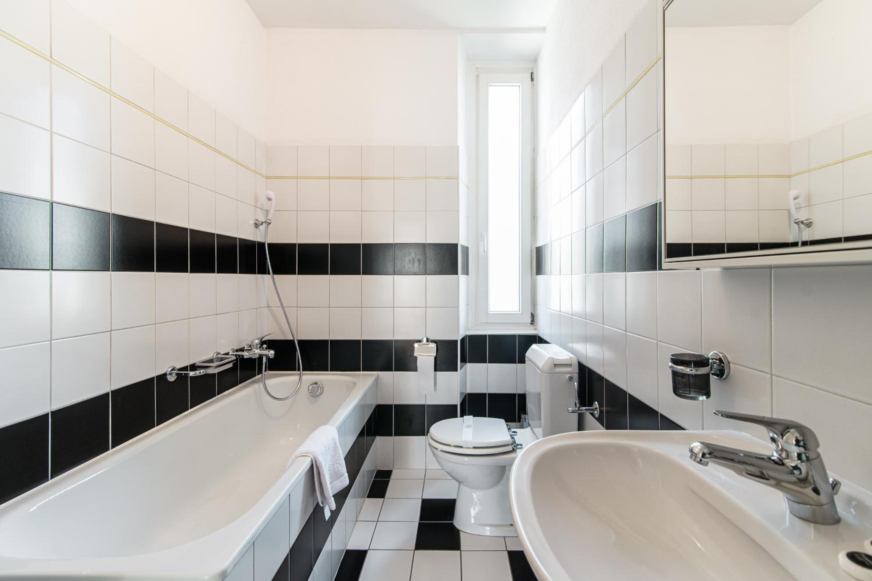 Giuka Apartment by Quokka 360 - close to the station