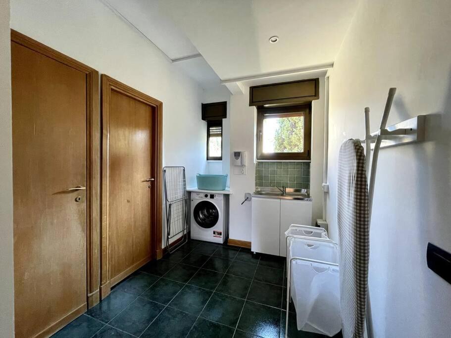Superb Flat in a green quiet area of Rome, Terrace