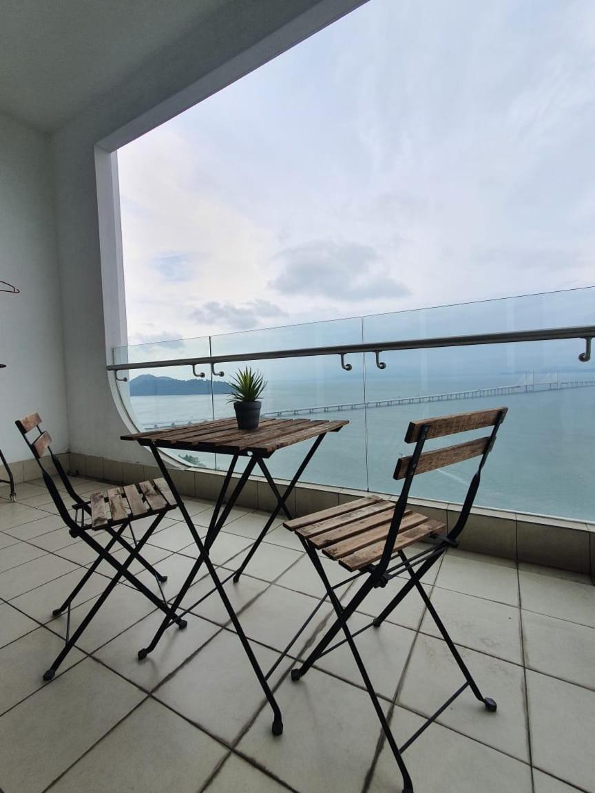 Seaview Condo 10pax #10minQueensbay #15minSpice photo 7
