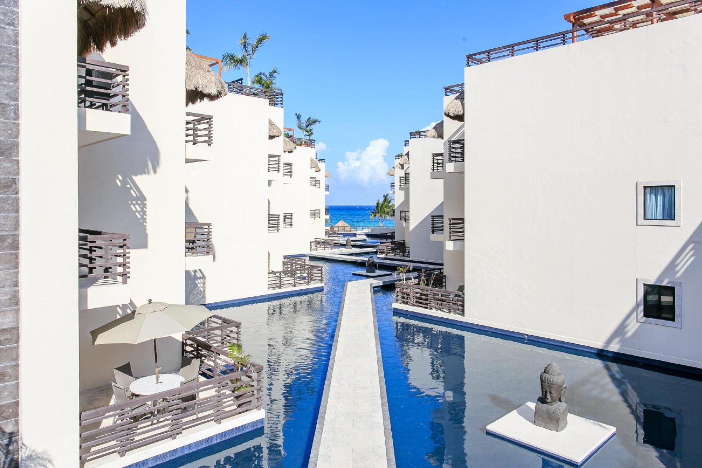 ATA07 - 2 Bedroom Amazing and Beautiful Apartment Private Pool