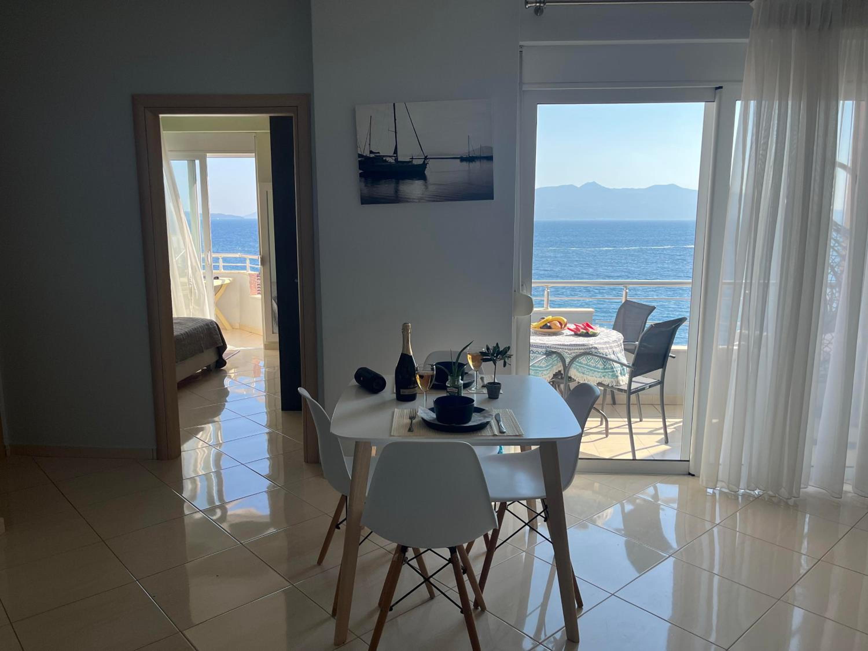 Sunflower Sea View Apartment