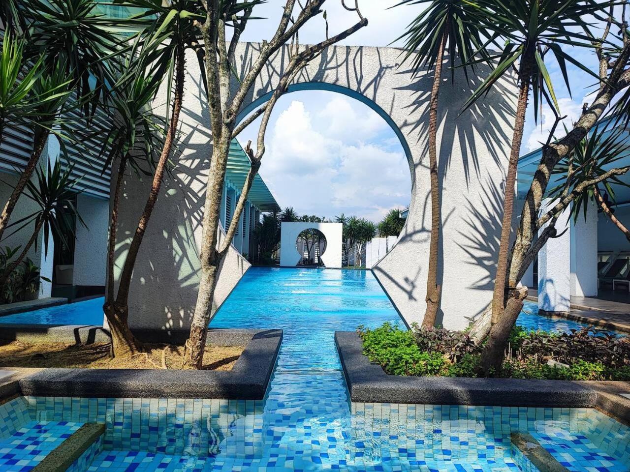 Luxury Japanese Style Mont Kiara HomeStay, 2 Bedroom near 1 Mont Kiara