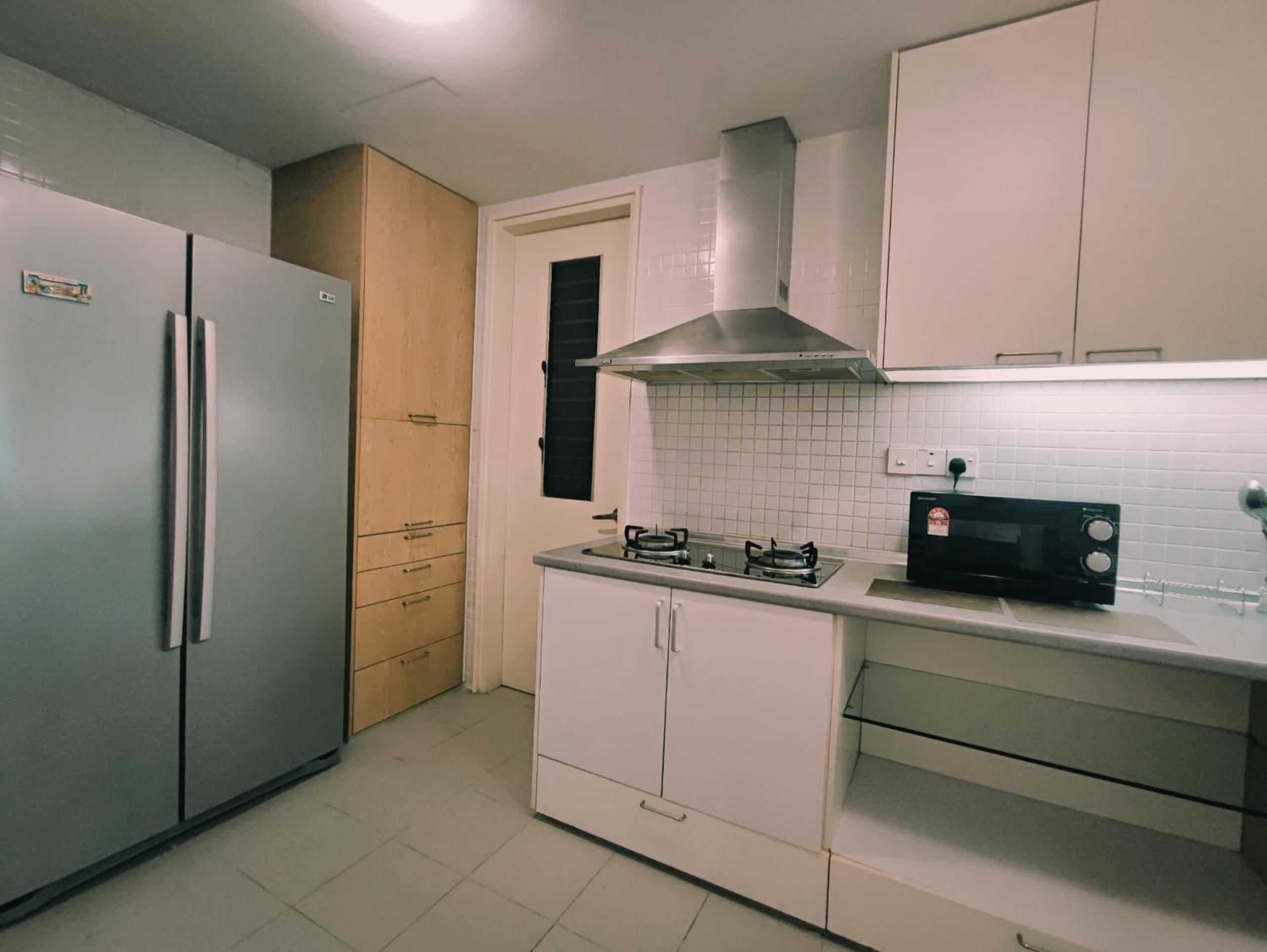 Luxury Japanese Style Mont Kiara HomeStay, 2 Bedroom near 1 Mont Kiara