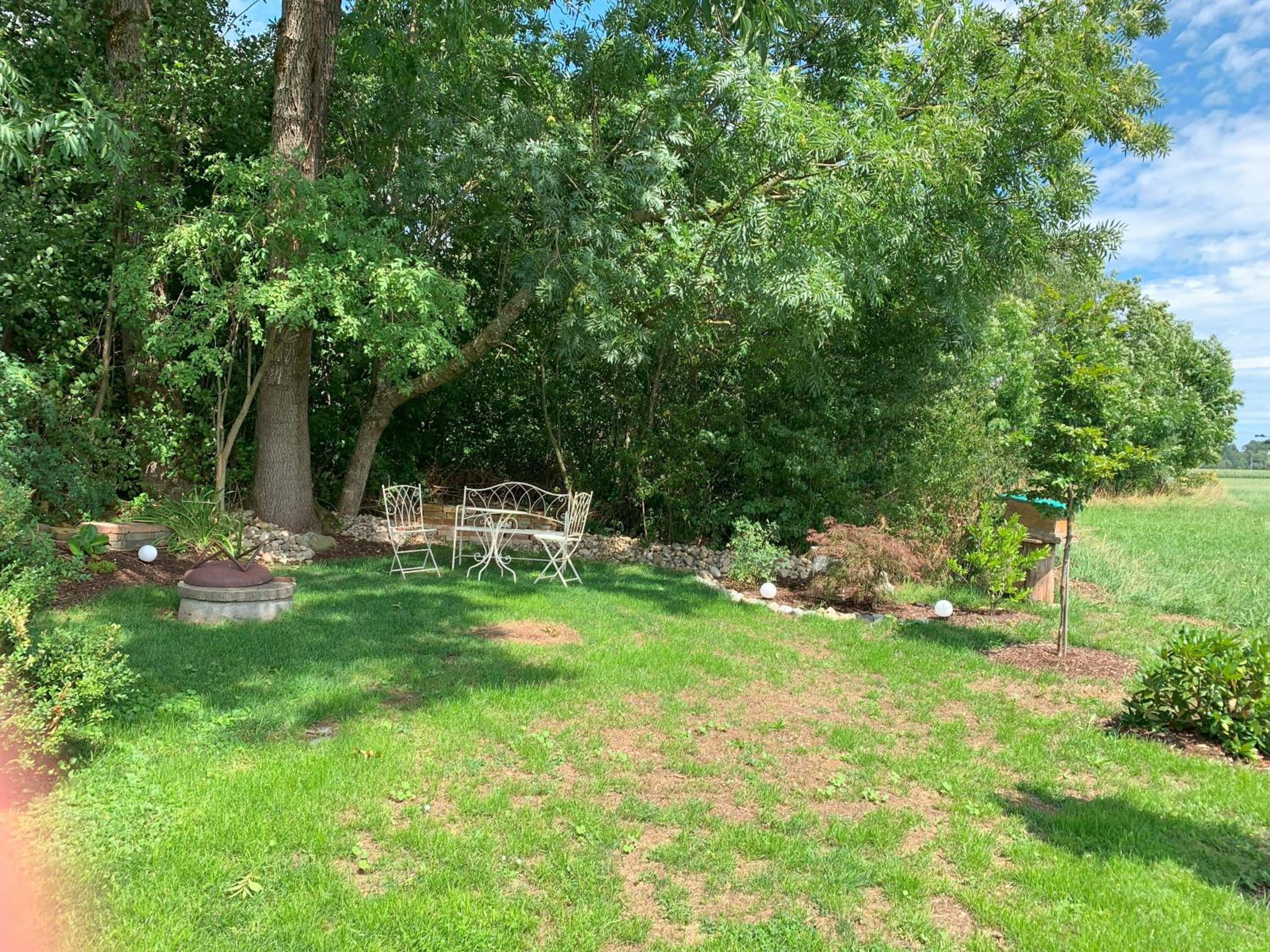 Fe Wo Brunnen - 120 qm -Quiet location - lots of nature - grosser Balkon und Garten - 3D Rundgang verfügbar
