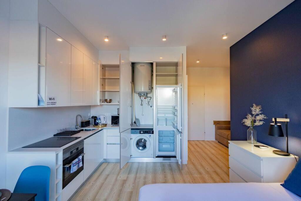Central Lisbon Stylish Apartment view 4