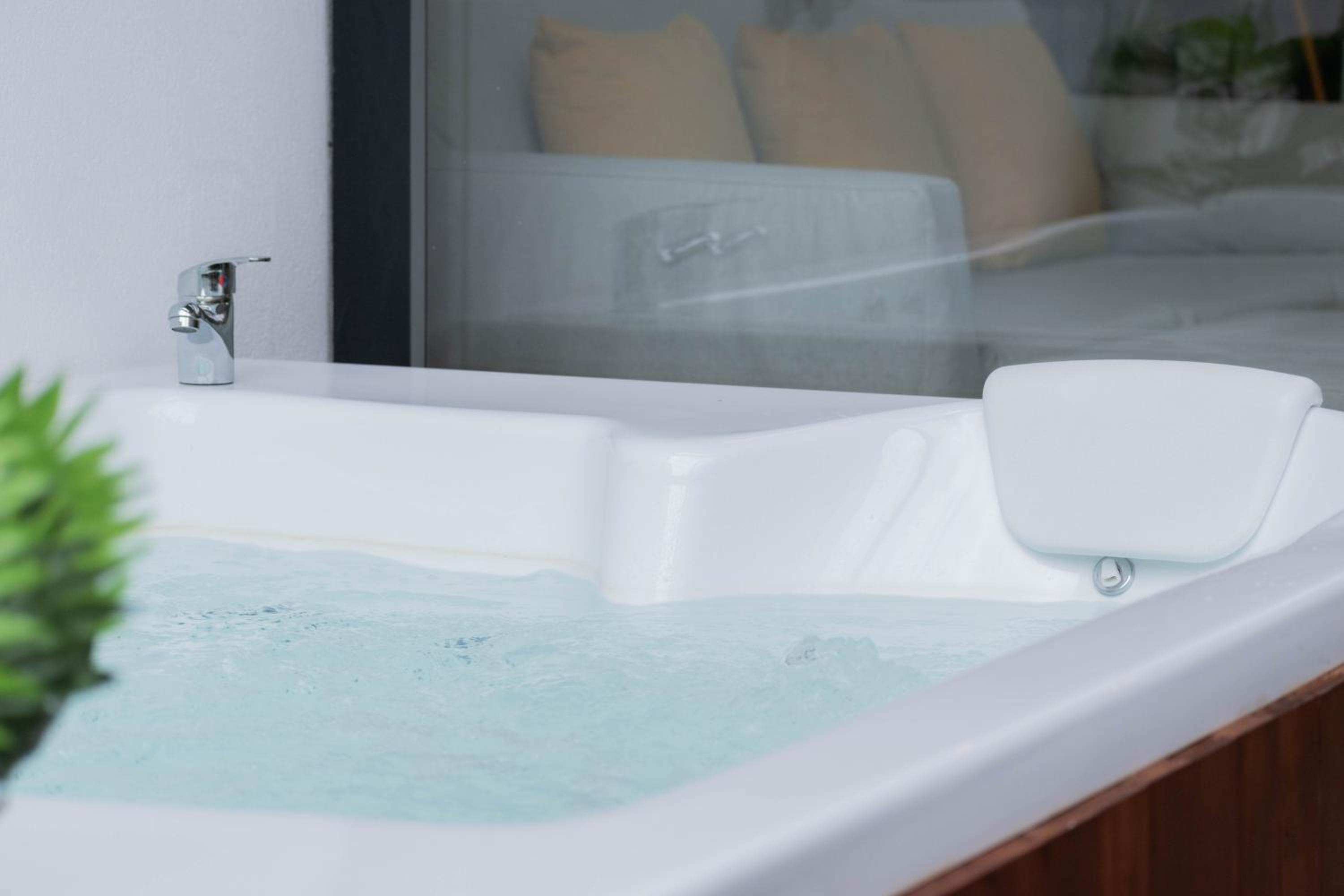 Fliphaus Ravignani 2100 - Jacuzzi & Parking