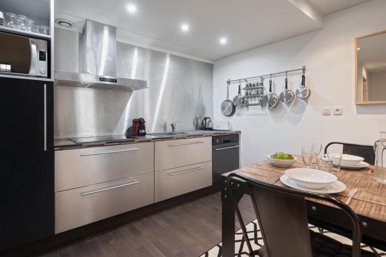 GuestReady - Superb Townhouse Duplex - Croix Rousse