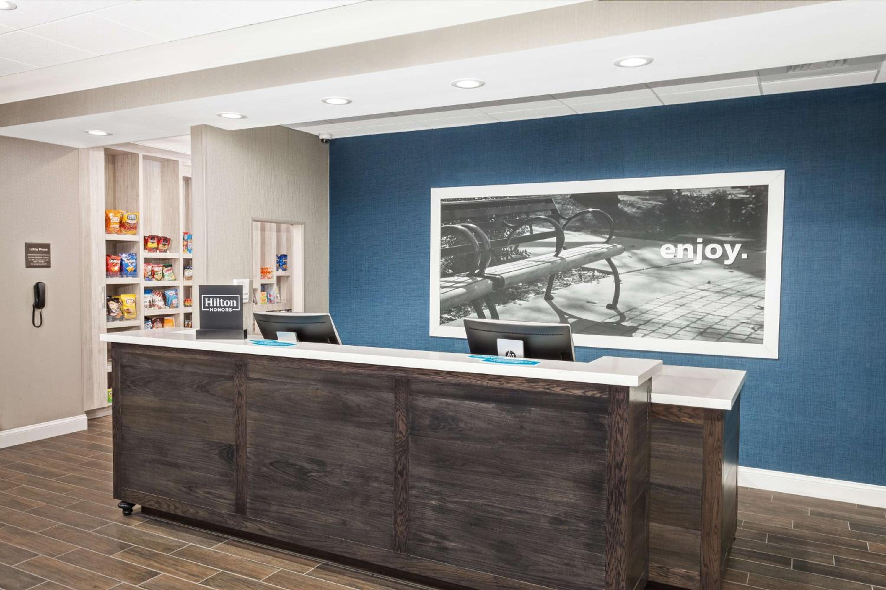 Hampton Inn Kennebunk Kennebunkport Me - Property Image 29