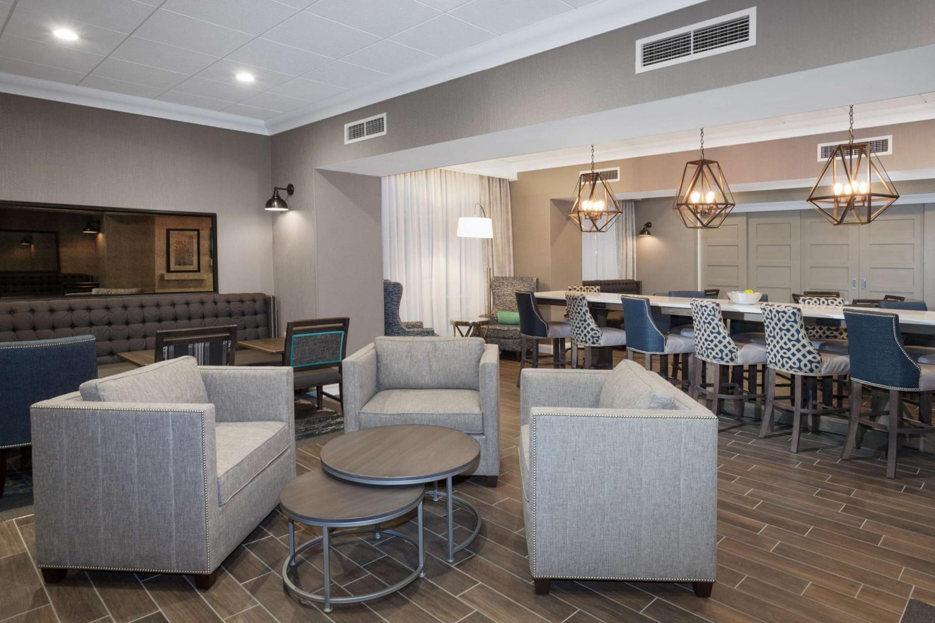 Hampton Inn Kennebunk Kennebunkport Me - Property Image 42