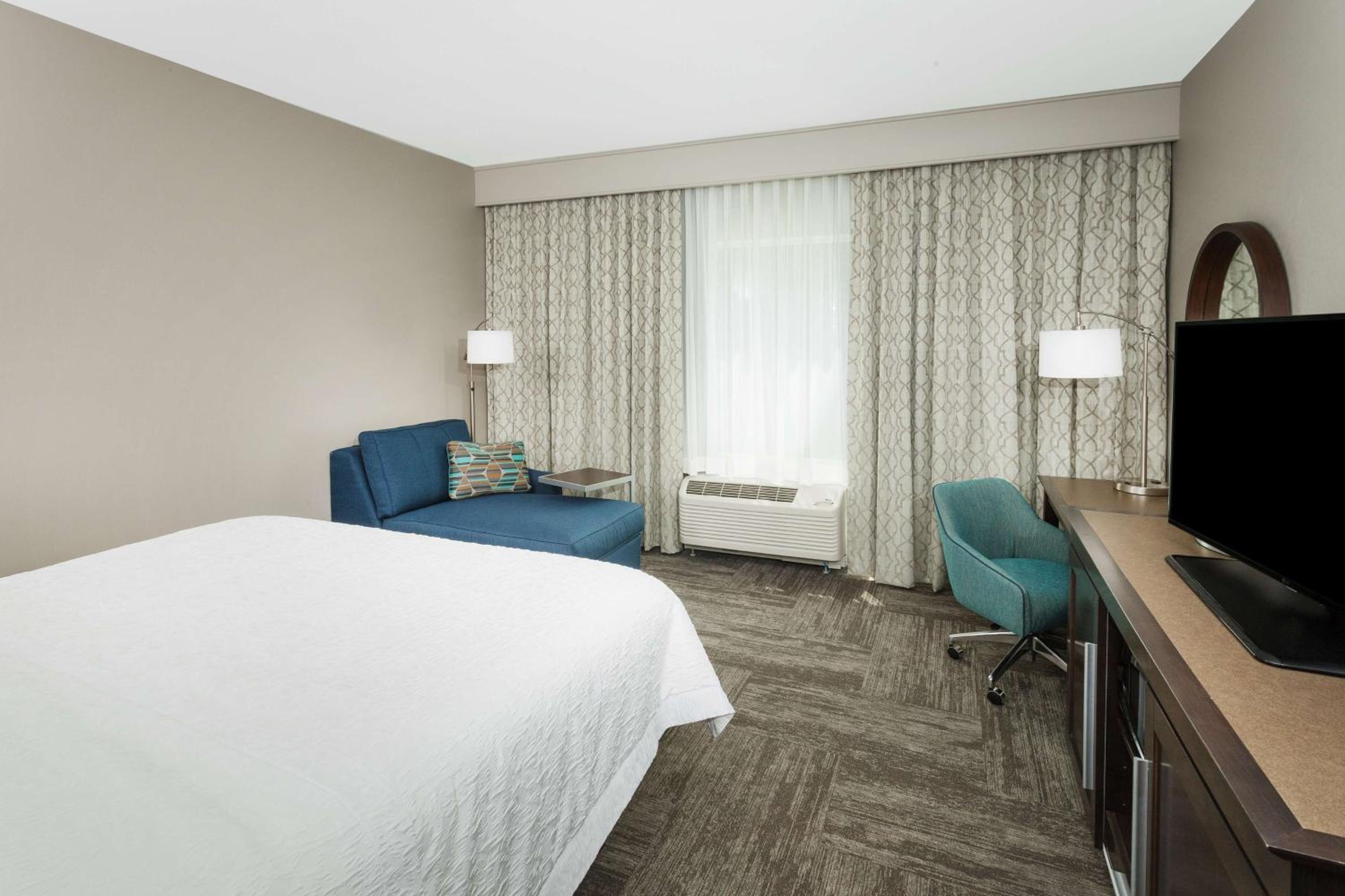 Hampton Inn Kennebunk Kennebunkport Me - Property Image 1
