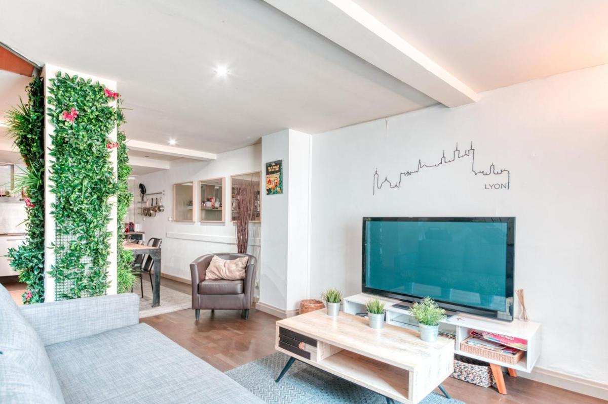 GuestReady - Superb Townhouse Duplex - Croix Rousse