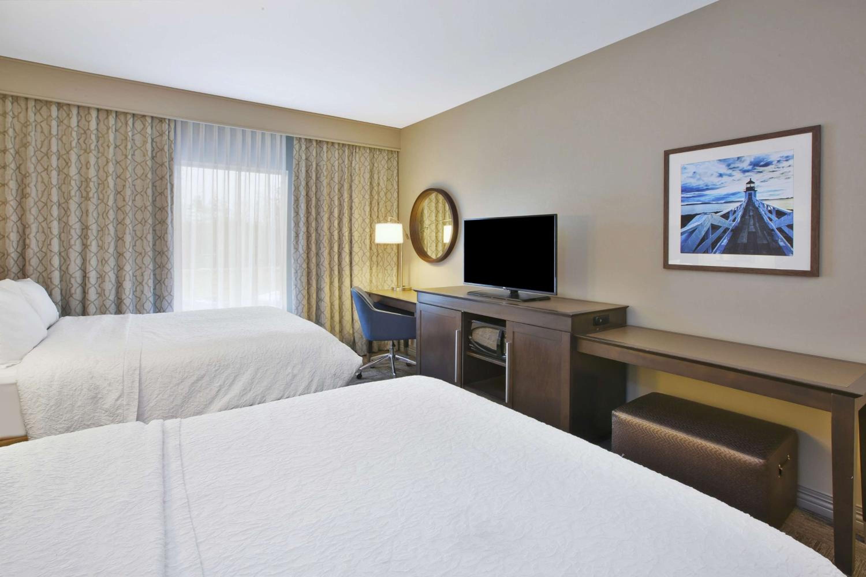 Hampton Inn Kennebunk Kennebunkport Me - Property Image 20
