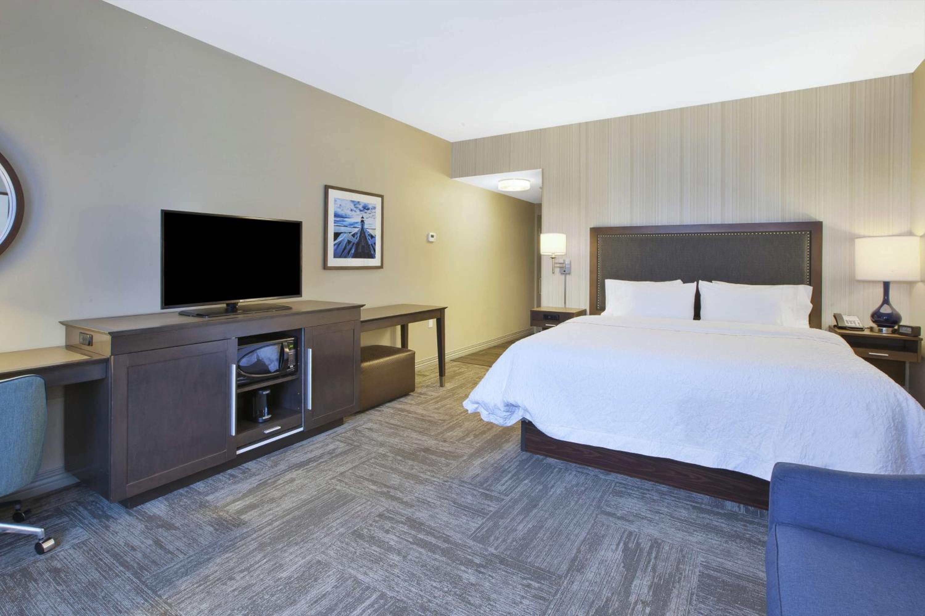 Hampton Inn Kennebunk Kennebunkport Me - Property Image 22