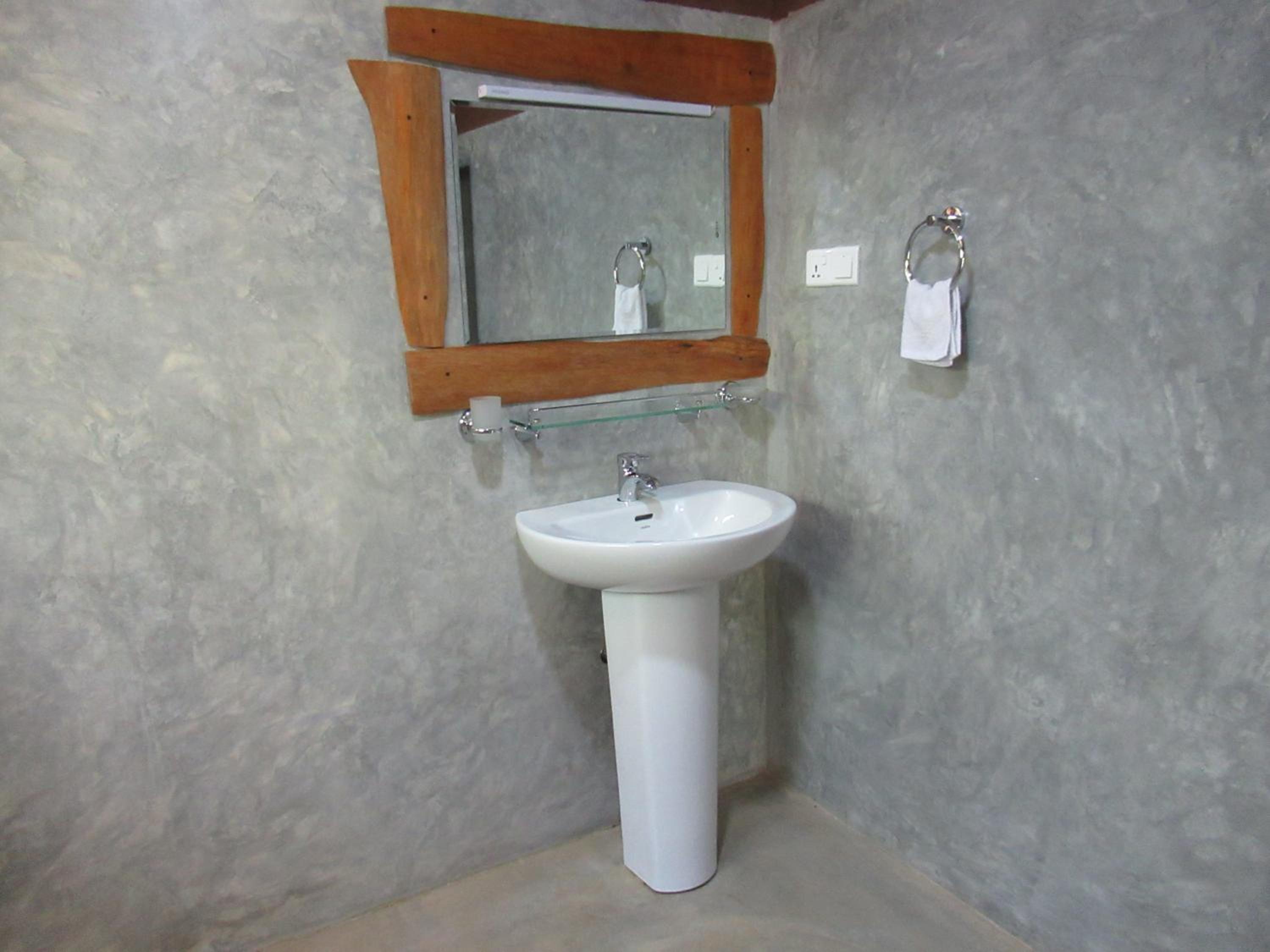 Photo 12