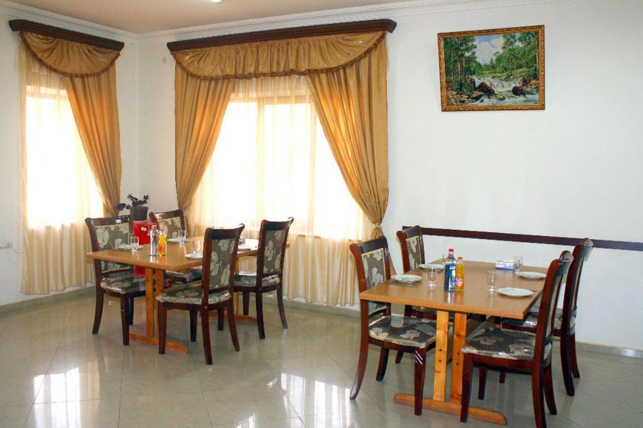 Hotel Noy