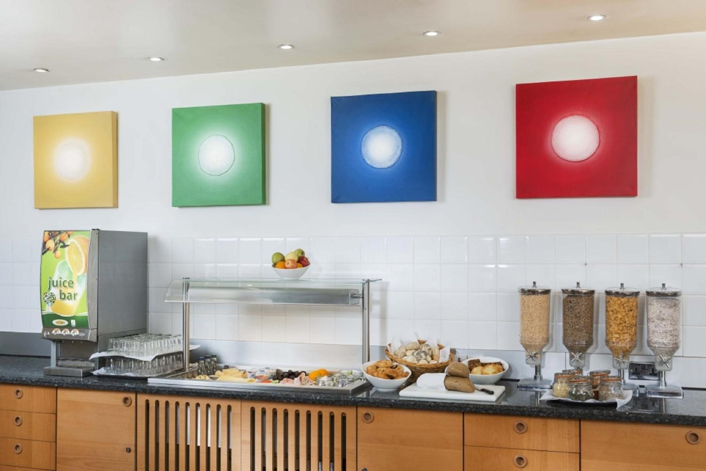 Walsall Vacations - Park Inn by Radisson Birmingham Walsall - Property Image 35