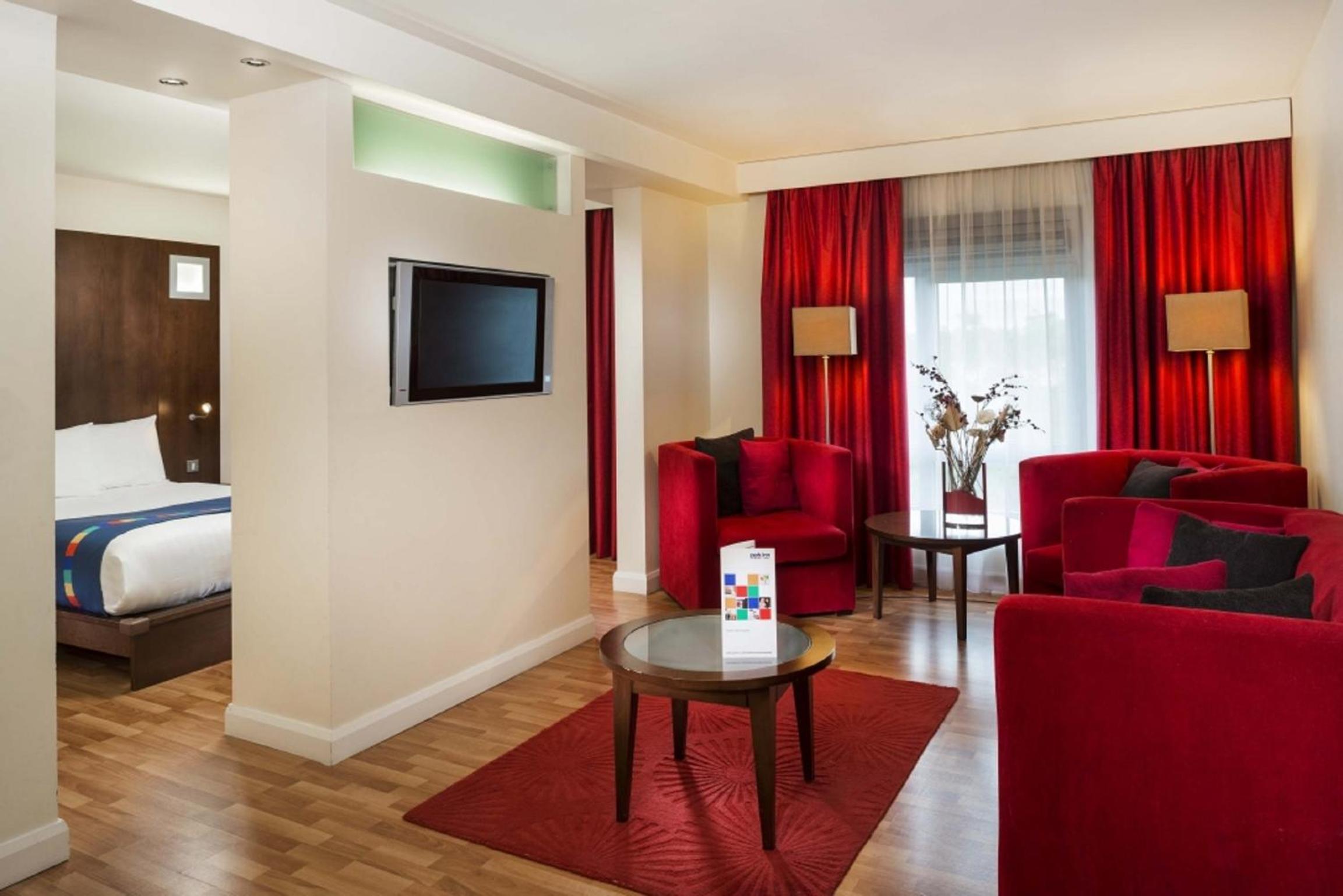 Walsall Vacations - Park Inn by Radisson Birmingham Walsall - Property Image 32