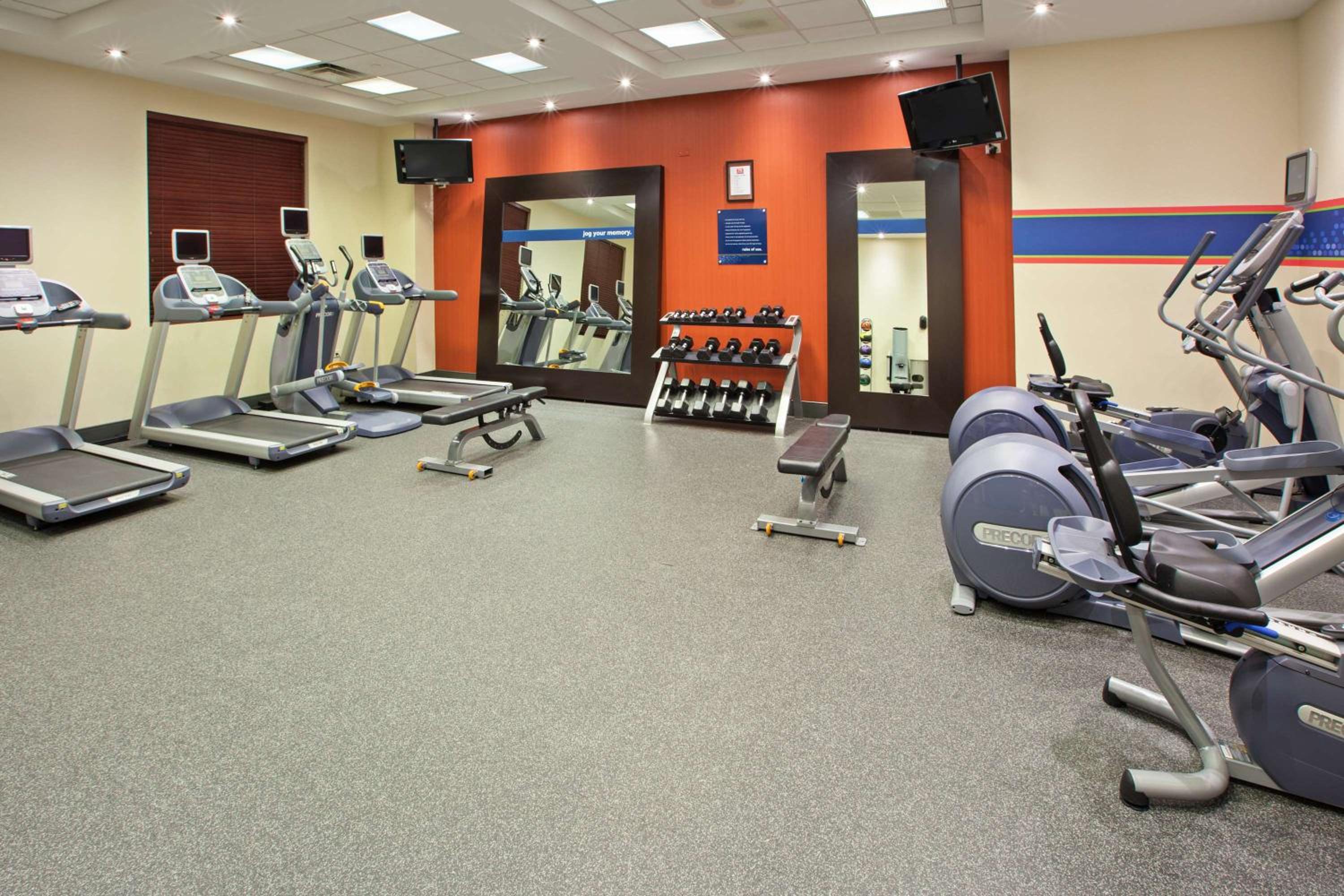 Skokie Vacations - Hampton Inn Suites Chicago North Shore - Property Image 8